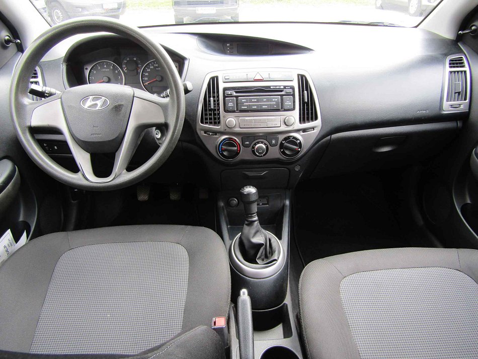 Hyundai I20 1.3i 