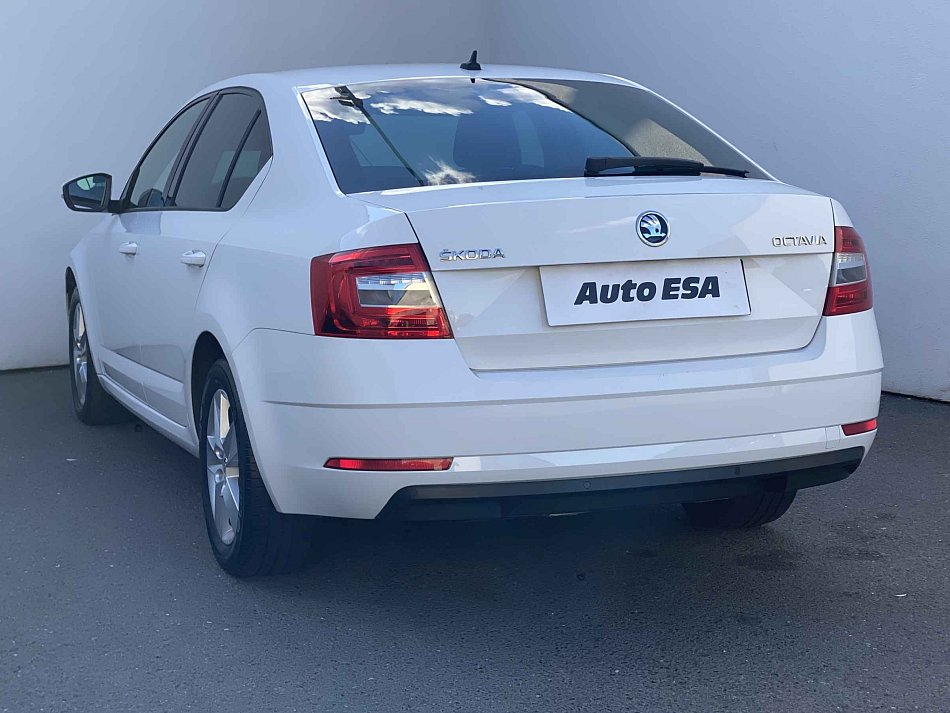 Škoda Octavia III 1.6 TDI Ambition Plus