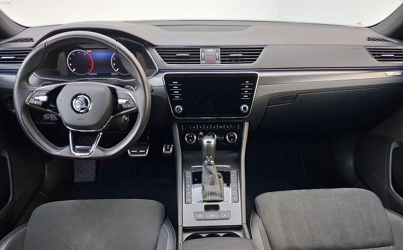 Škoda Superb III 2.0 TDi SportLine