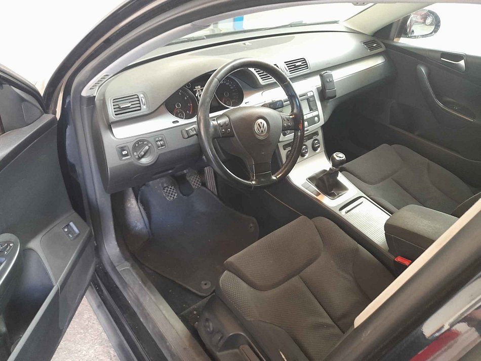 Volkswagen Passat 1.4TSi  B6