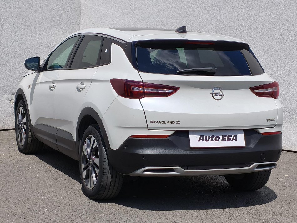 Opel Grandland X 1.2 PT Innovation