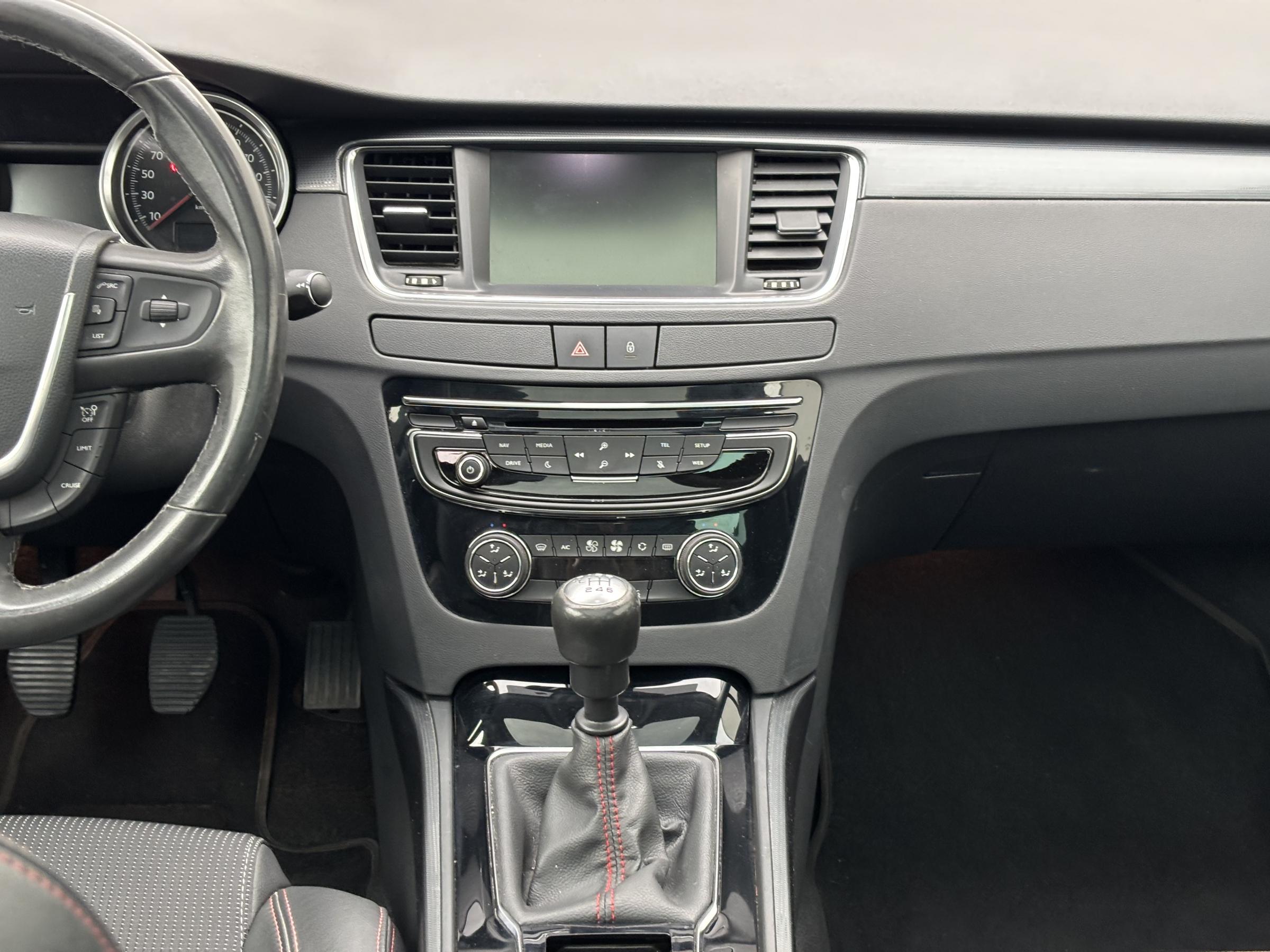 Peugeot 508, 2015 - pohled č. 10