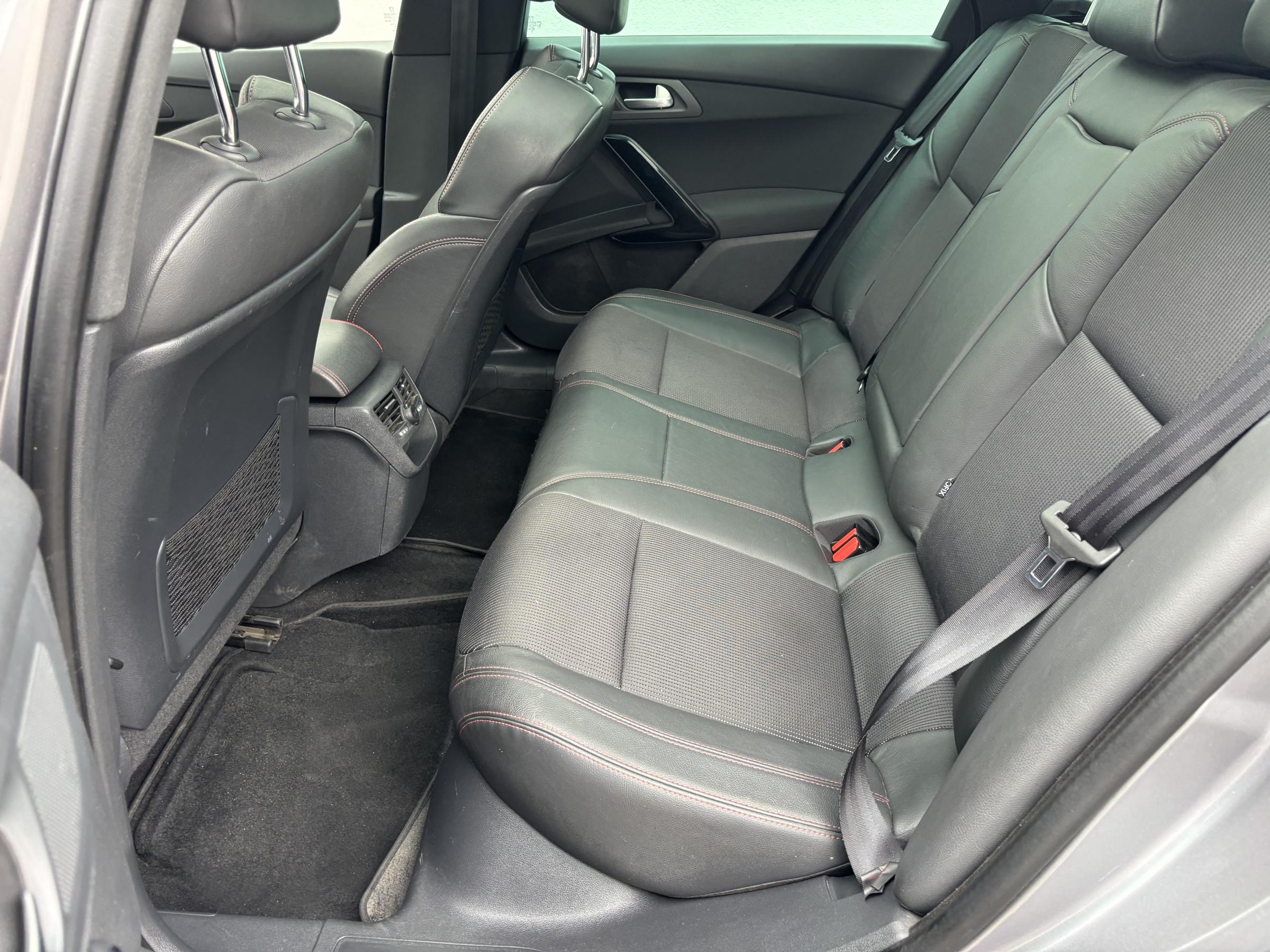 Peugeot 508, 2015 - pohled č. 13