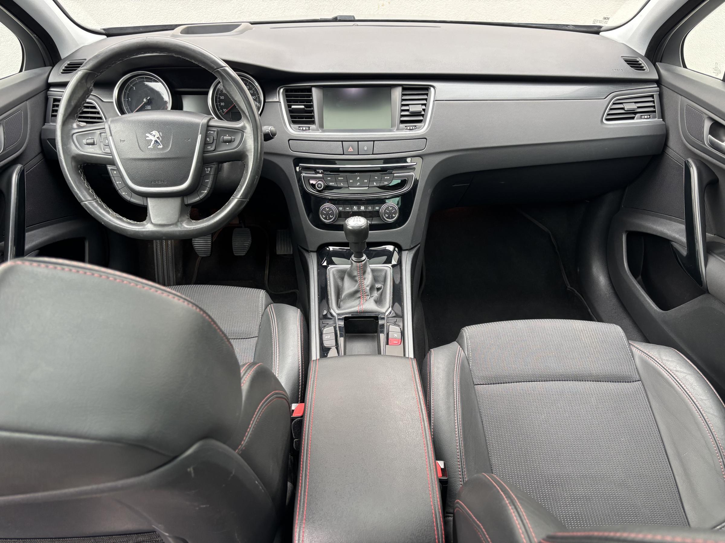 Peugeot 508, 2015 - pohled č. 9