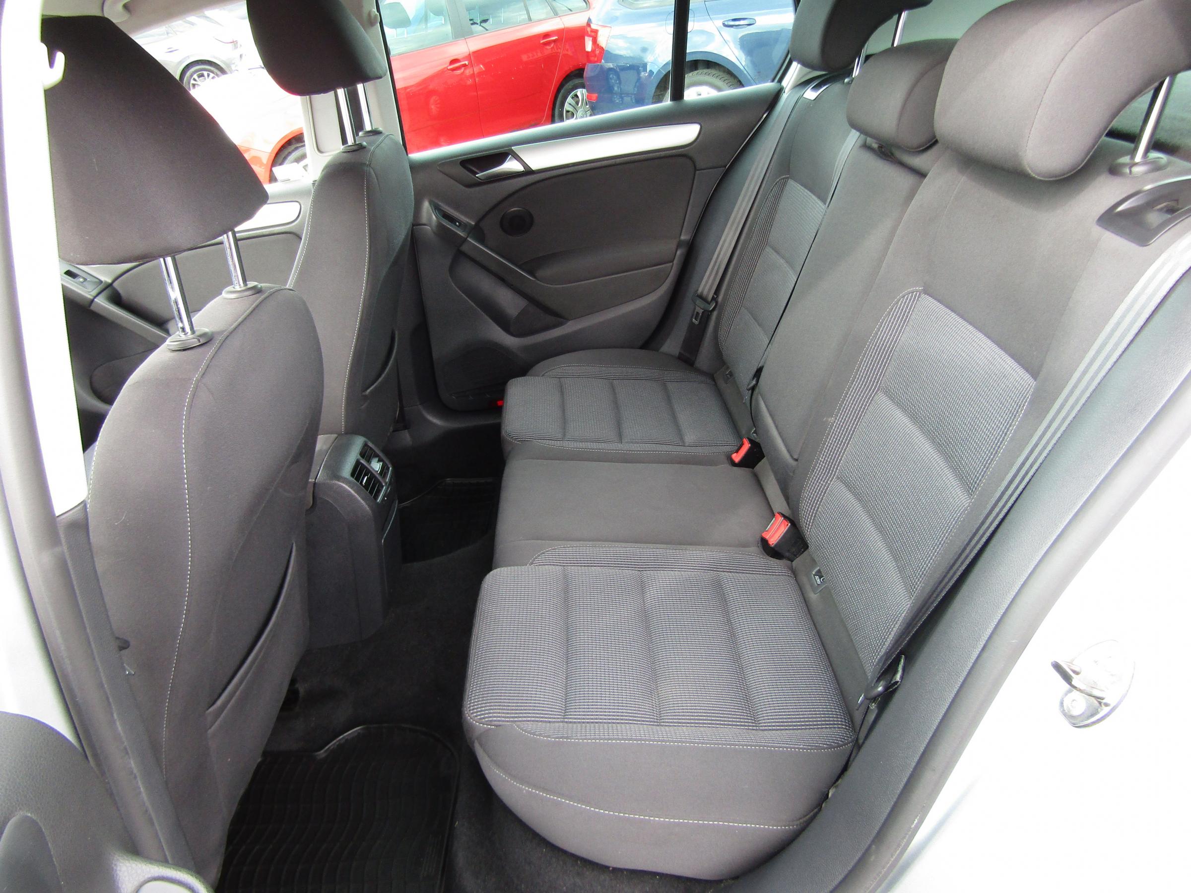 Volkswagen Golf, 2011 - pohled č. 10