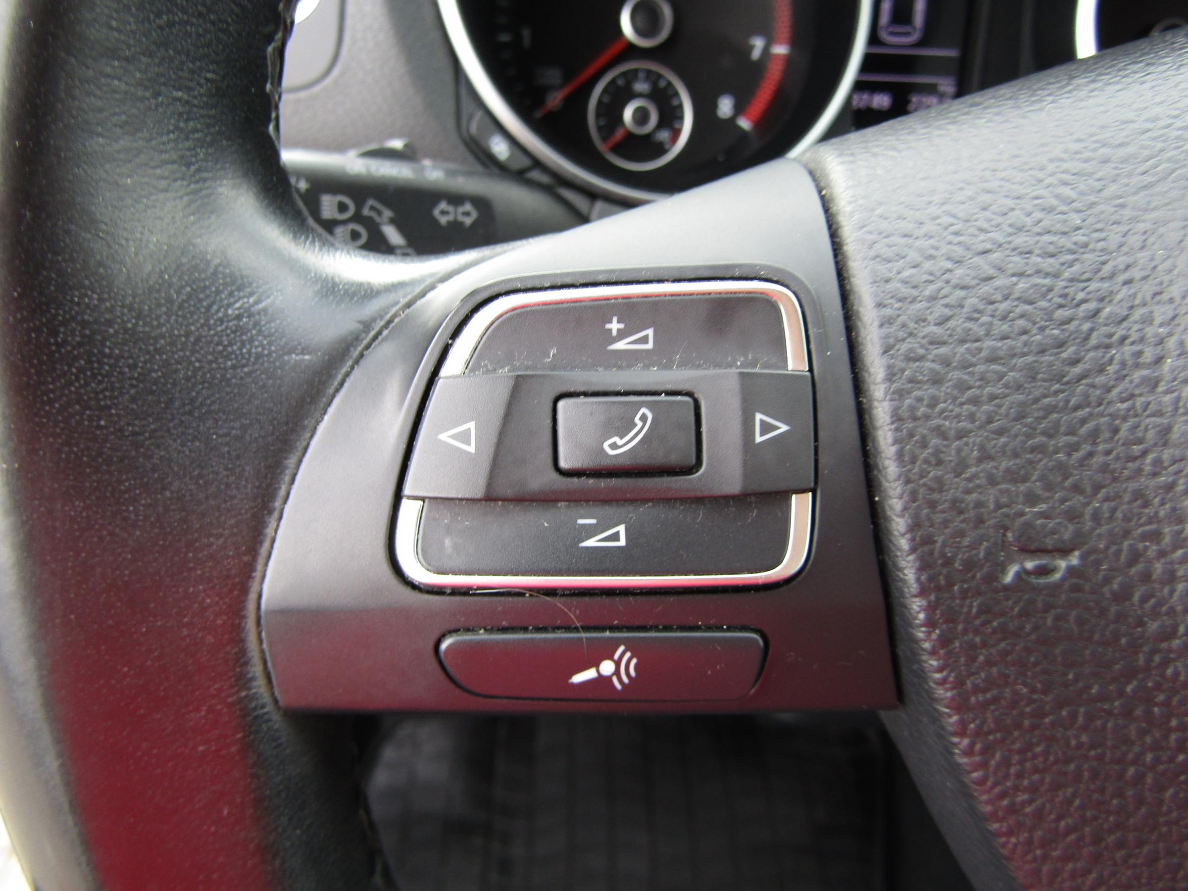 Volkswagen Golf, 2011 - pohled č. 15