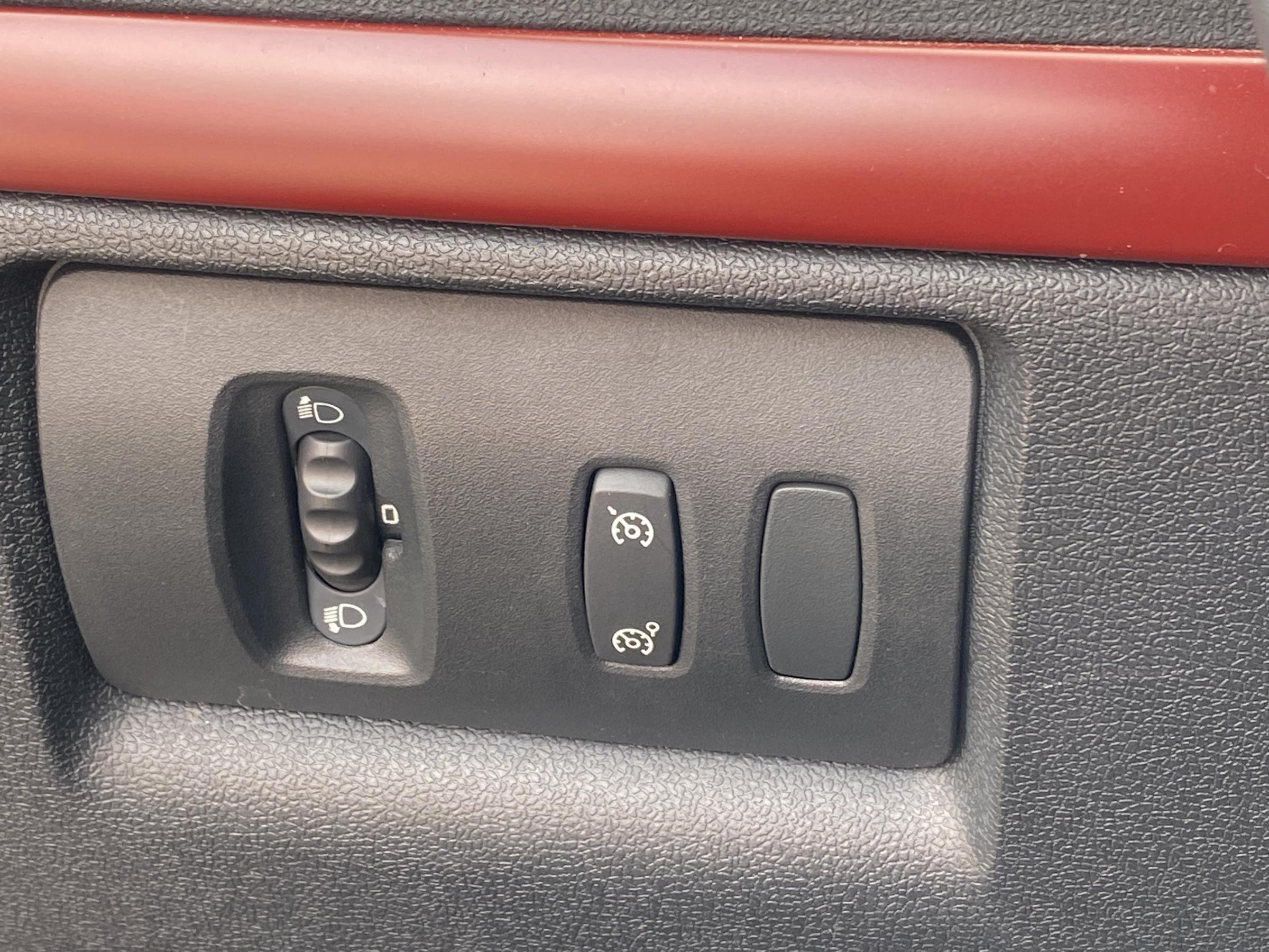 Renault Clio, 2008 - pohled č. 18