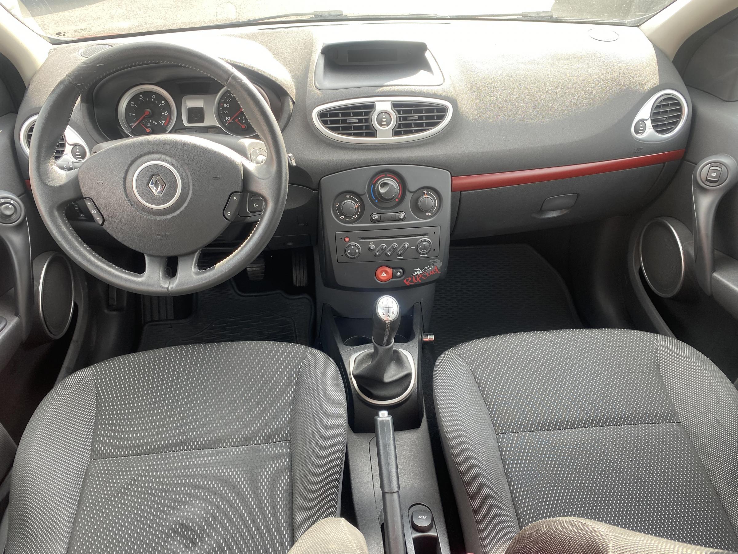 Renault Clio, 2008 - pohled č. 8