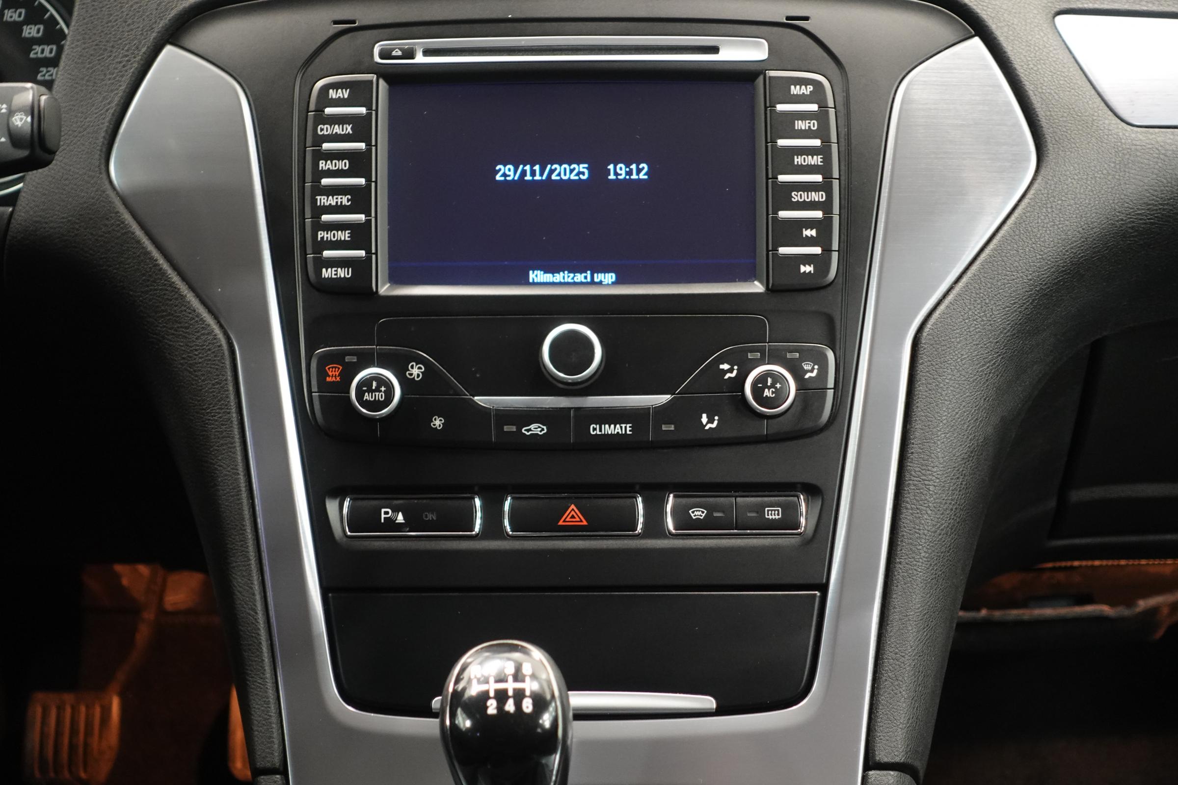 Ford Mondeo, 2011 - pohled č. 13