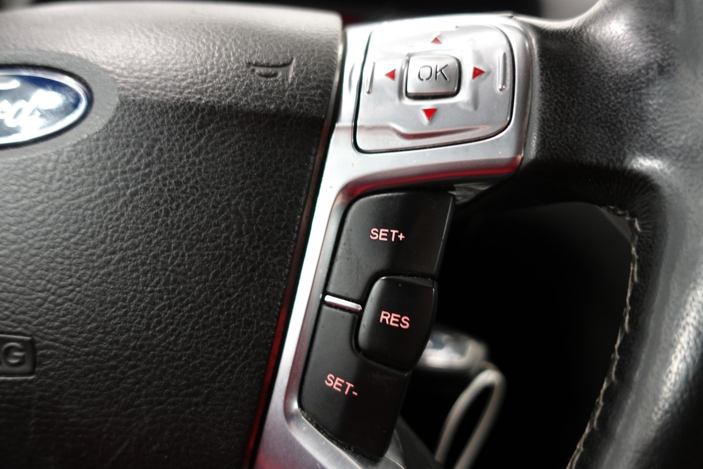 Ford Mondeo, 2011 - pohled č. 16