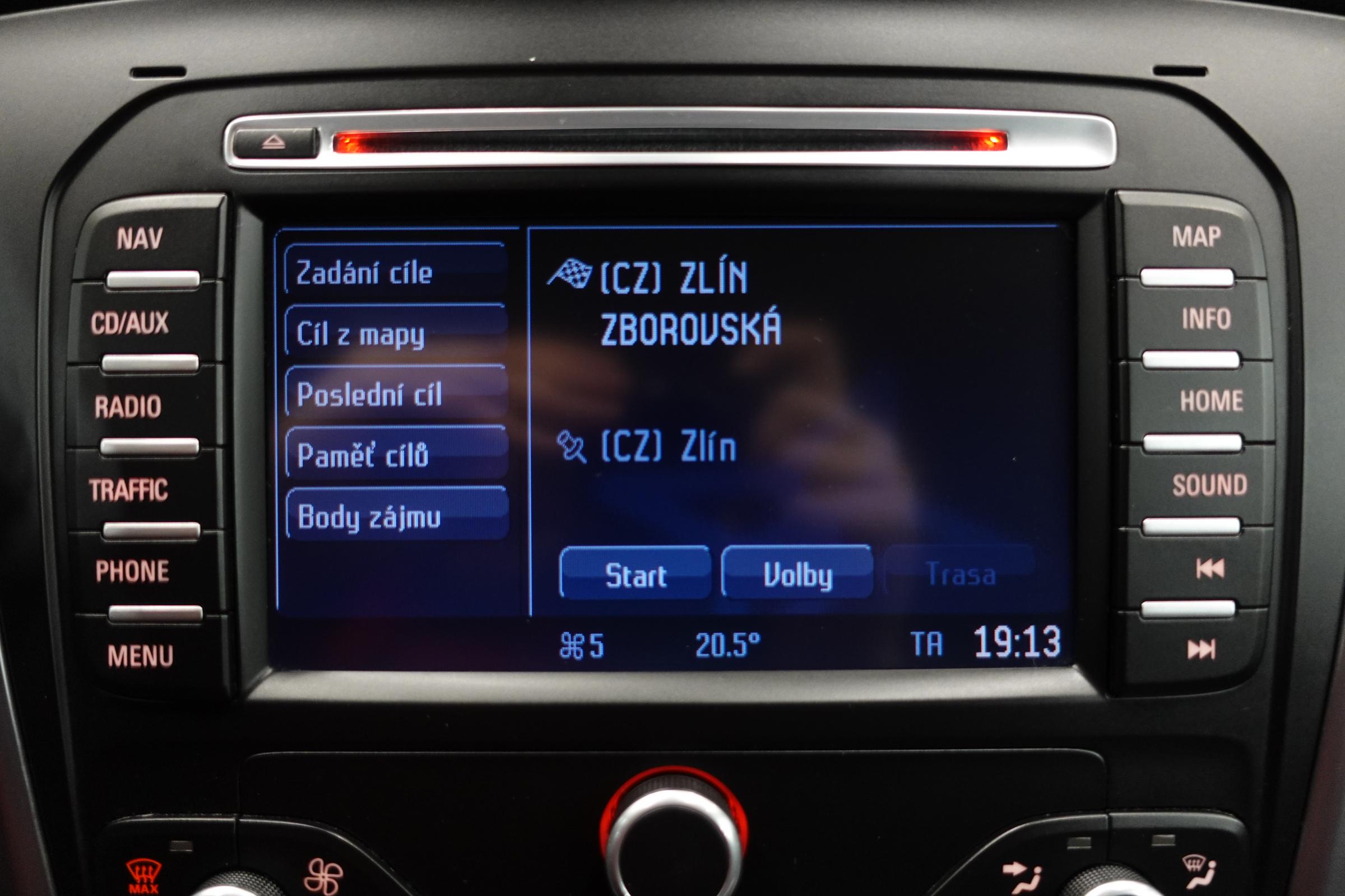 Ford Mondeo, 2011 - pohled č. 17