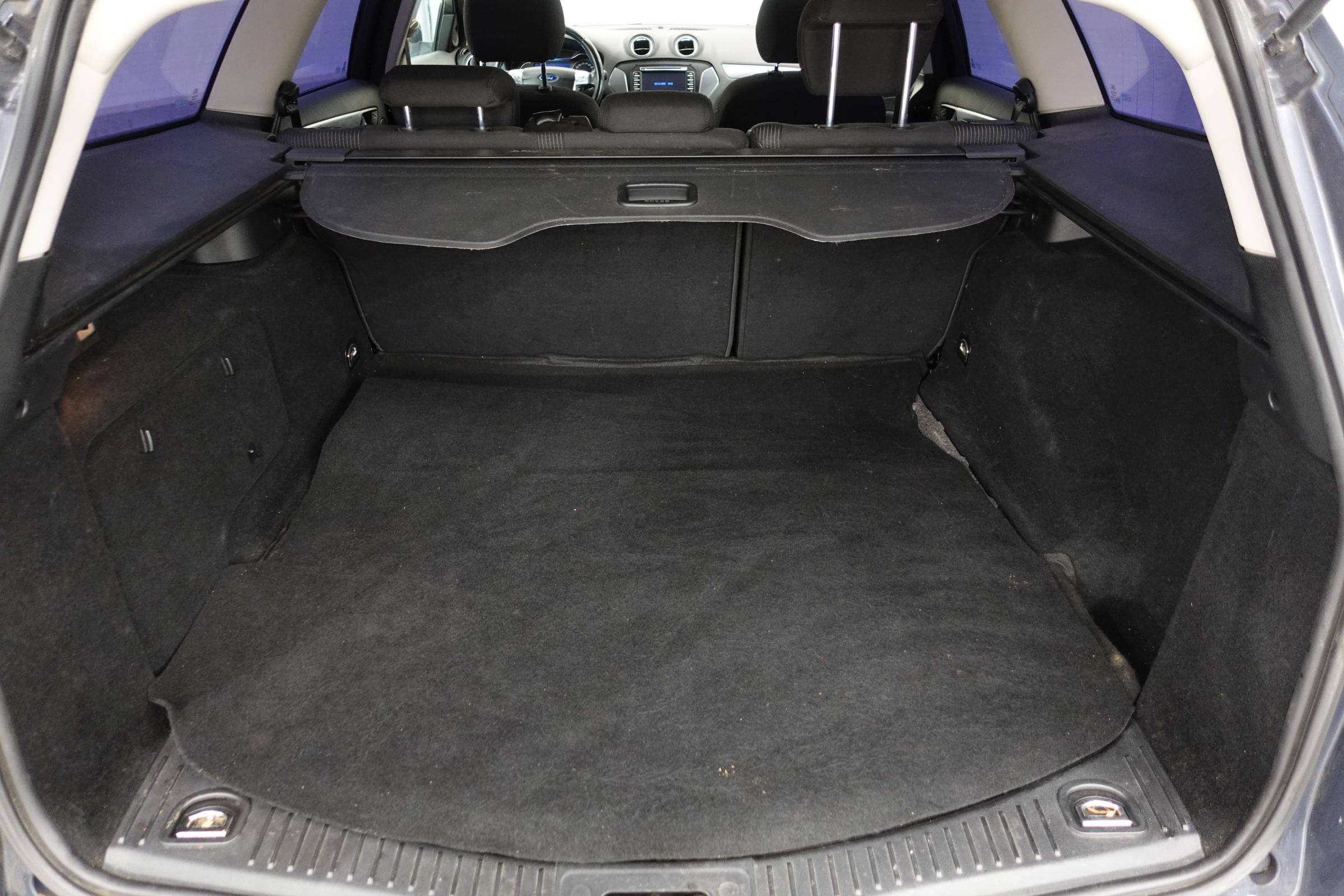 Ford Mondeo, 2011 - pohled č. 7