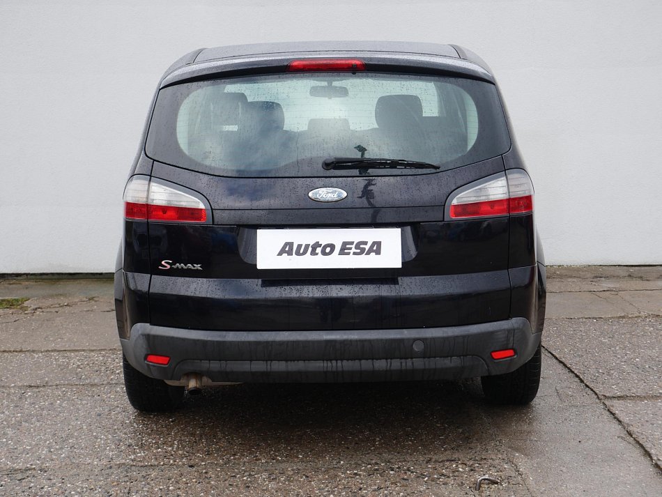Ford S-MAX 2.0i 