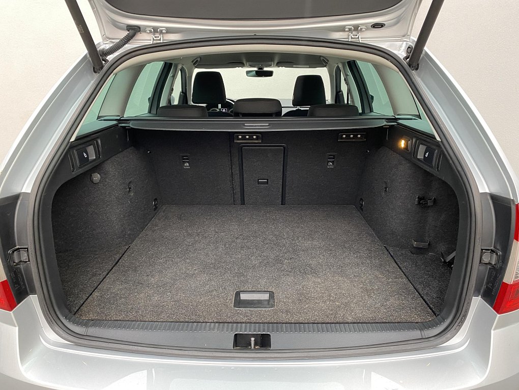 Škoda Octavia III 2.0 TDi Scout 4x4