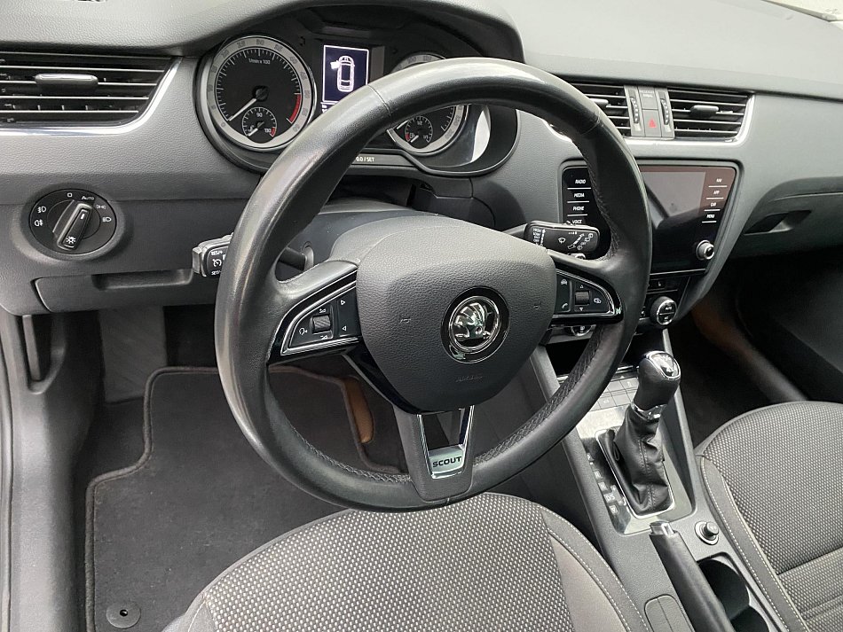 Škoda Octavia III 2.0 TDi Scout 4x4