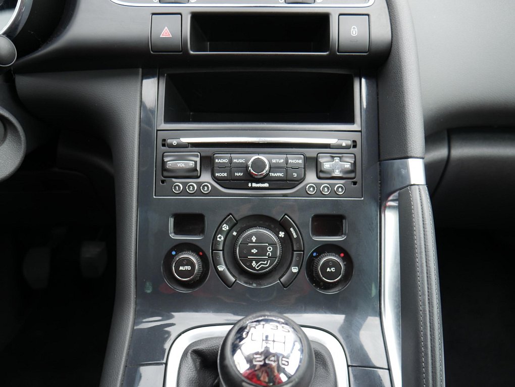 Peugeot 3008 1.6HDi 