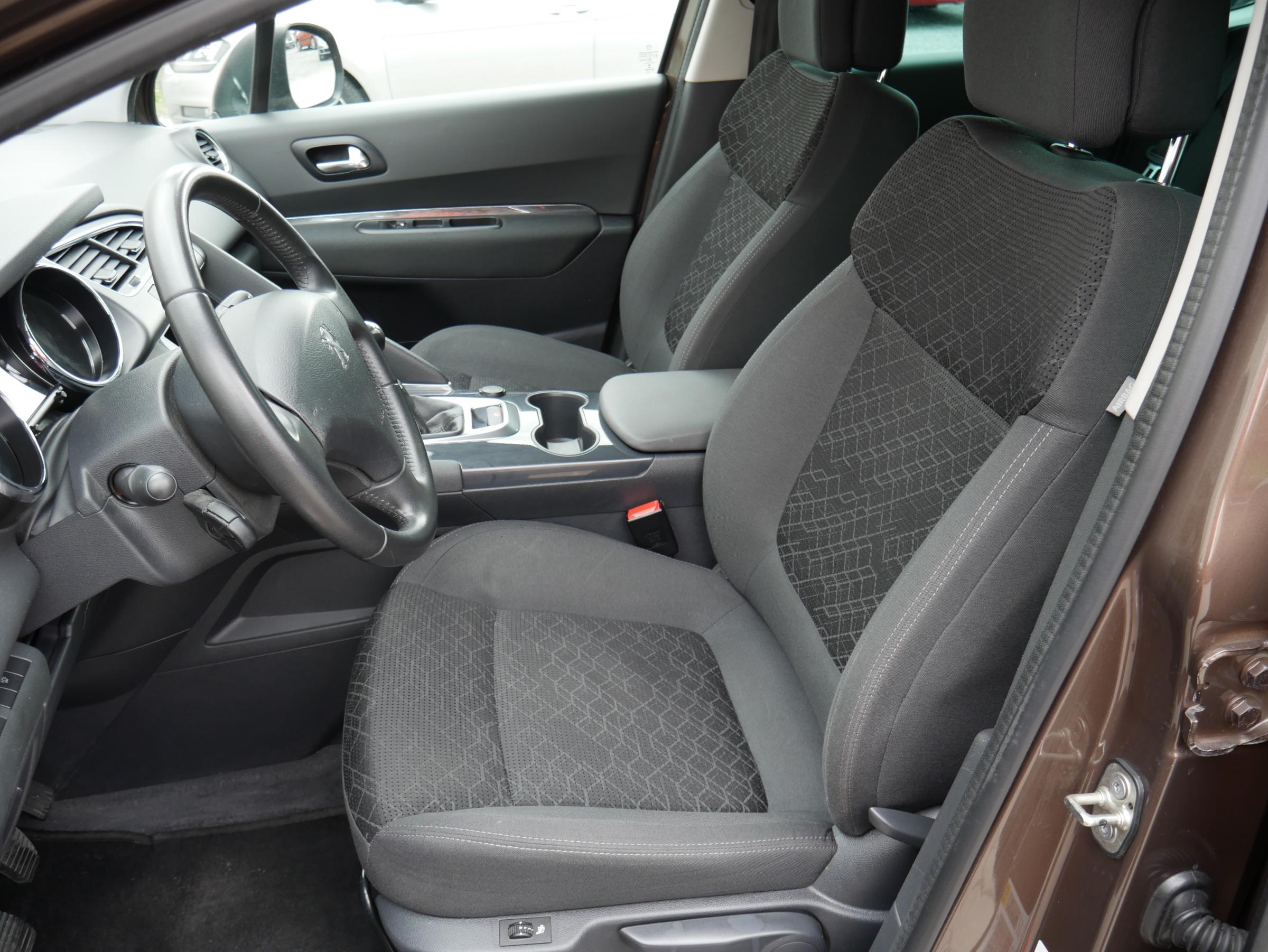 Peugeot 3008, 2016 - pohled č. 9