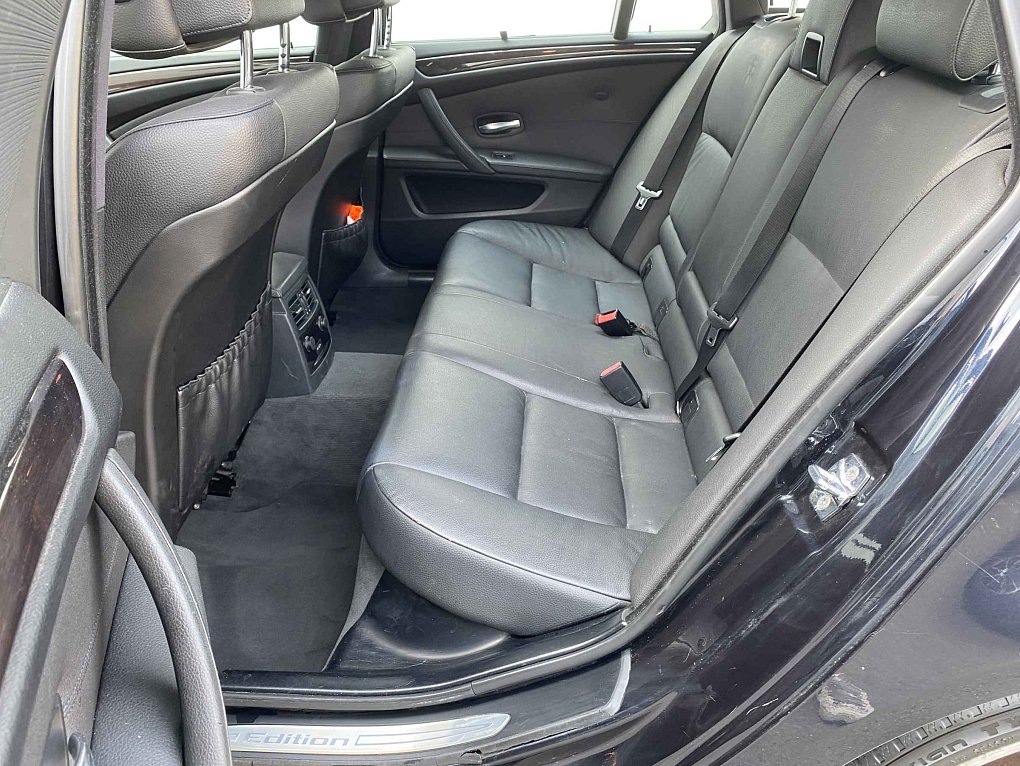 BMW Řada 5 3.0d  525 xDrive