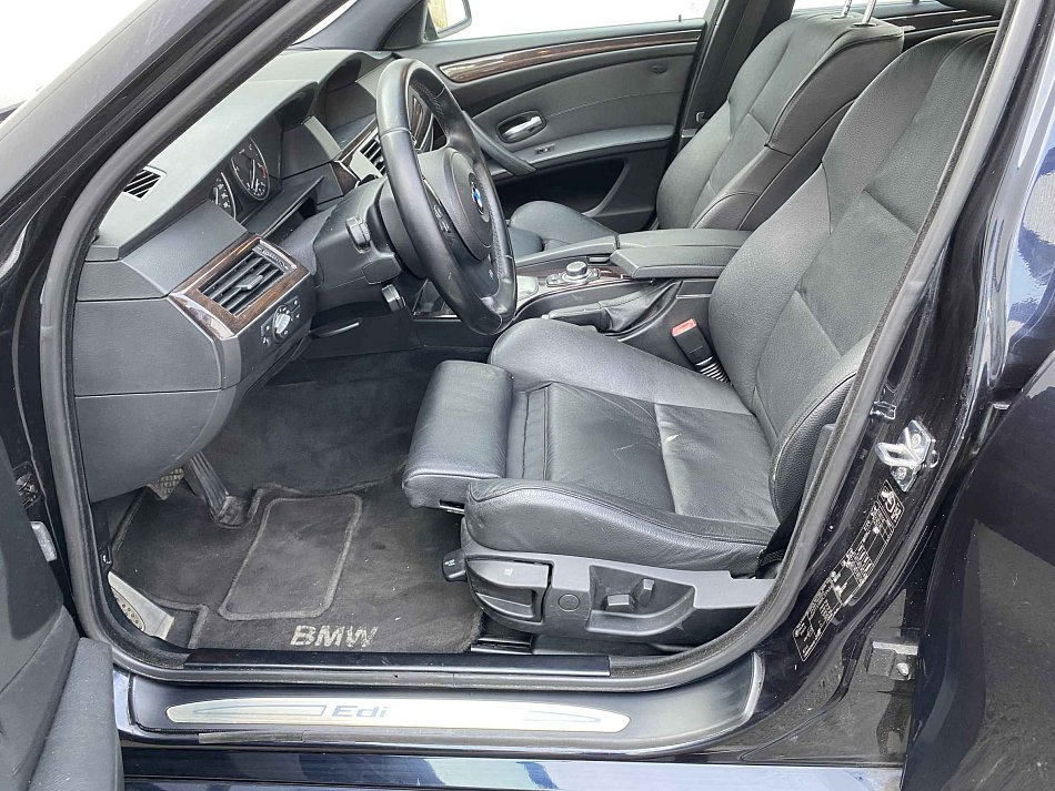 BMW Řada 5 3.0d  525 xDrive