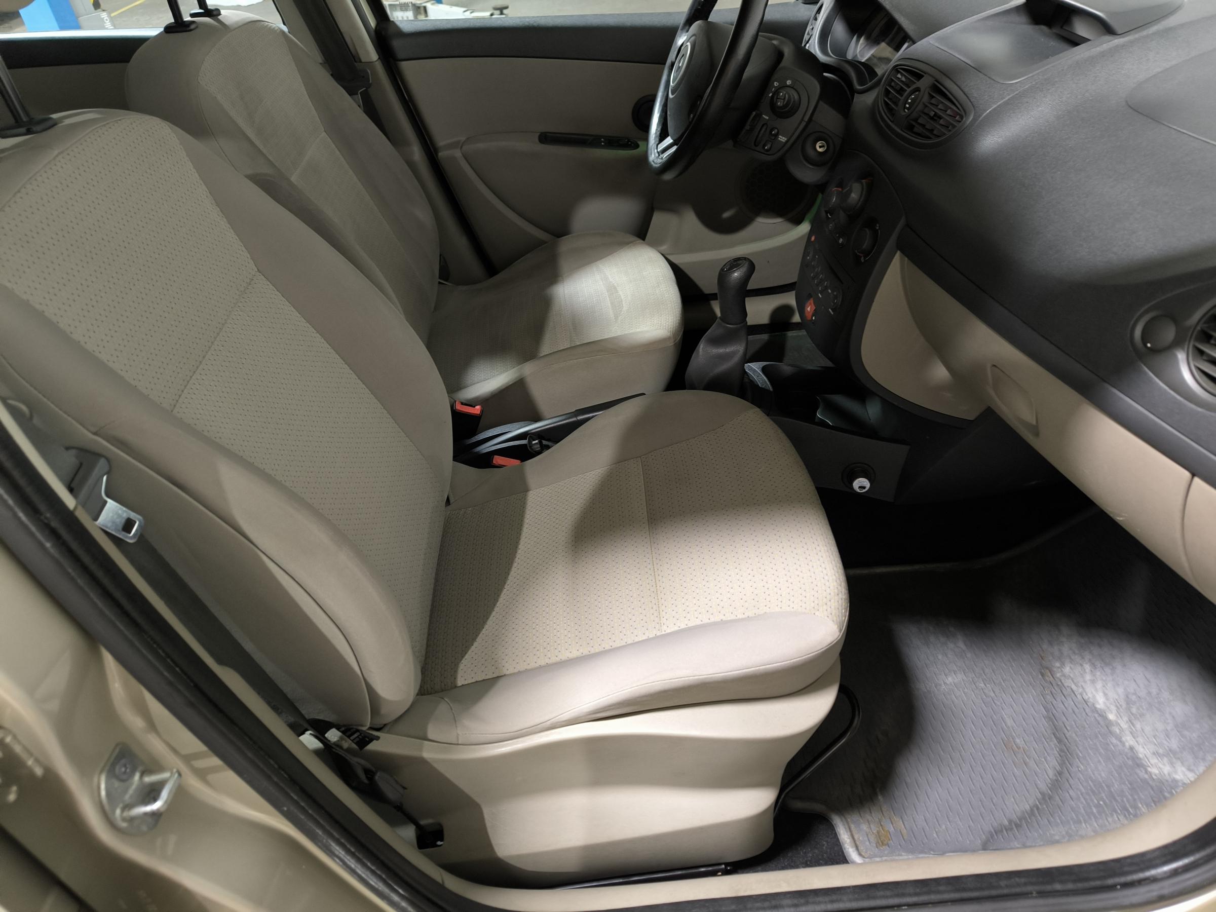 Renault Clio, 2007 - pohled č. 12