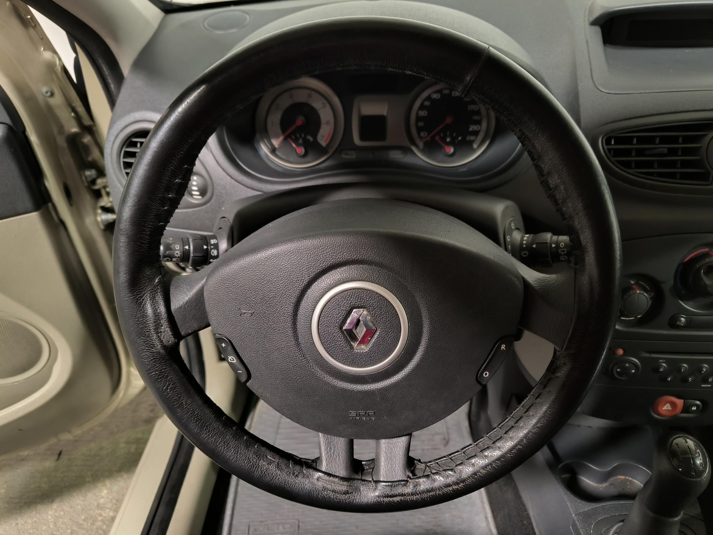 Renault Clio, 2007 - pohled č. 13