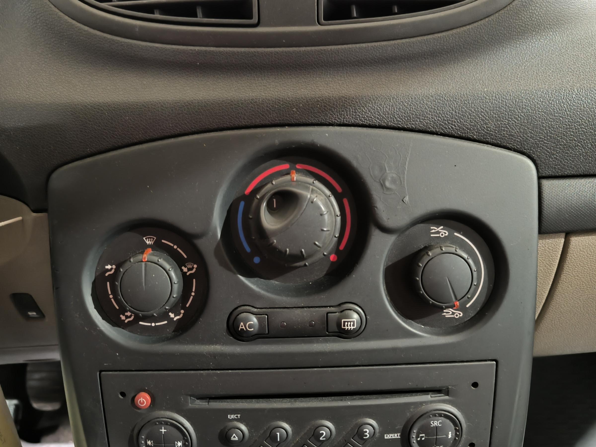 Renault Clio, 2007 - pohled č. 15