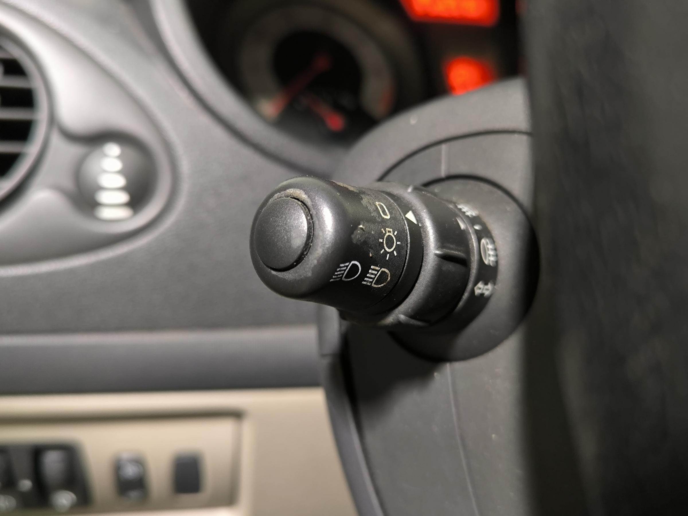 Renault Clio, 2007 - pohled č. 16