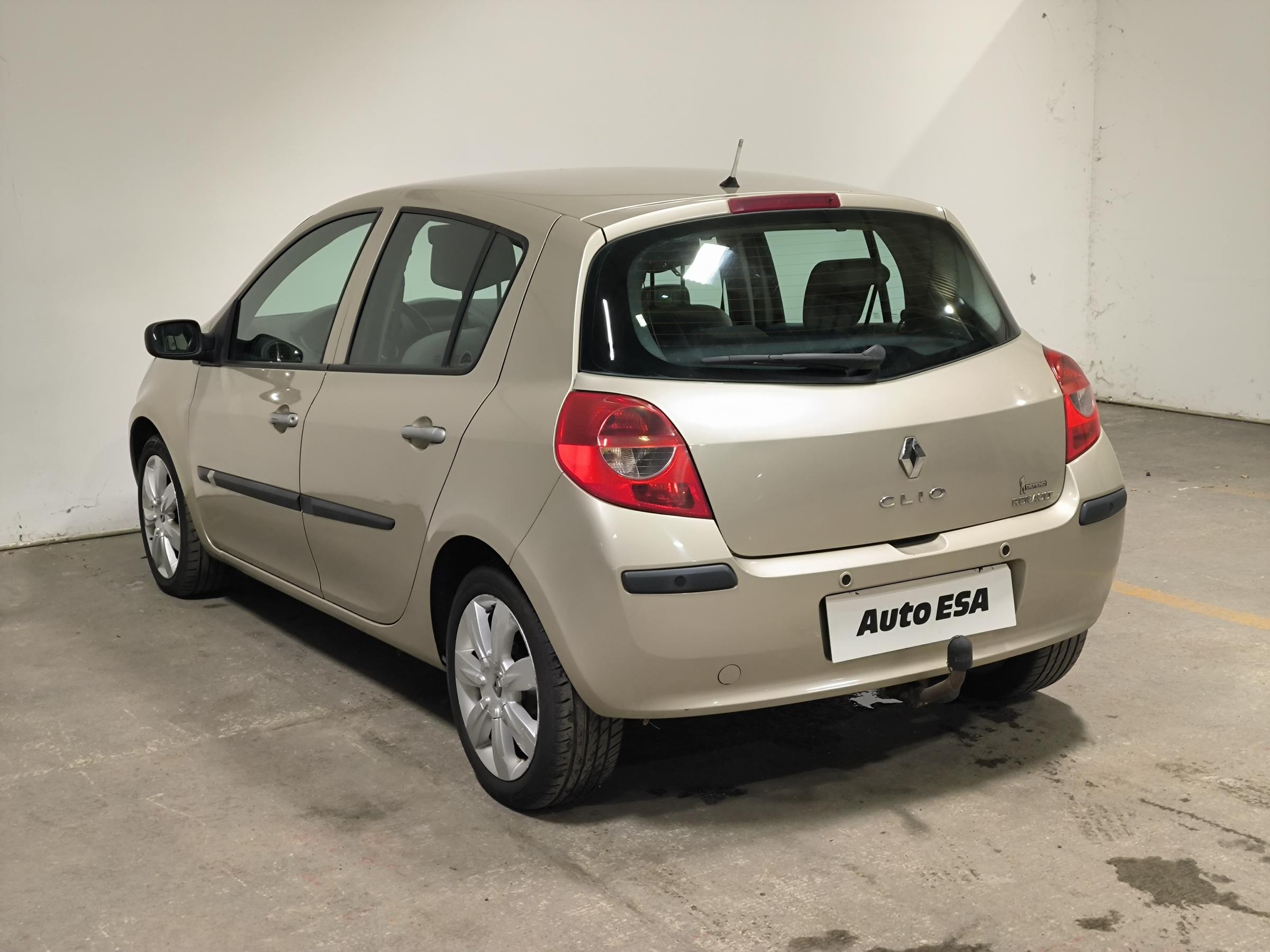 Renault Clio, 2007 - pohled č. 4