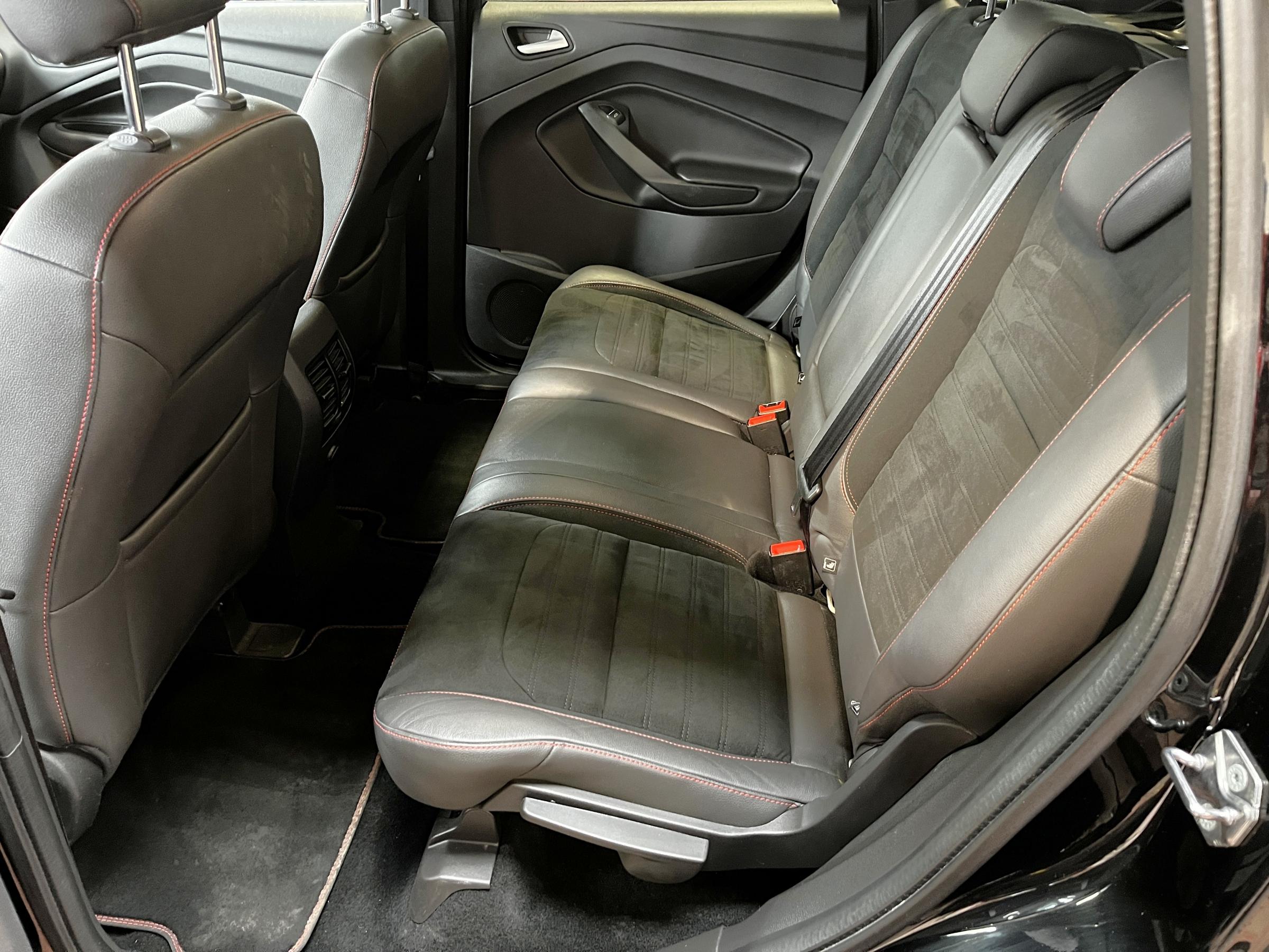 Ford Kuga, 2018 - pohled č. 10