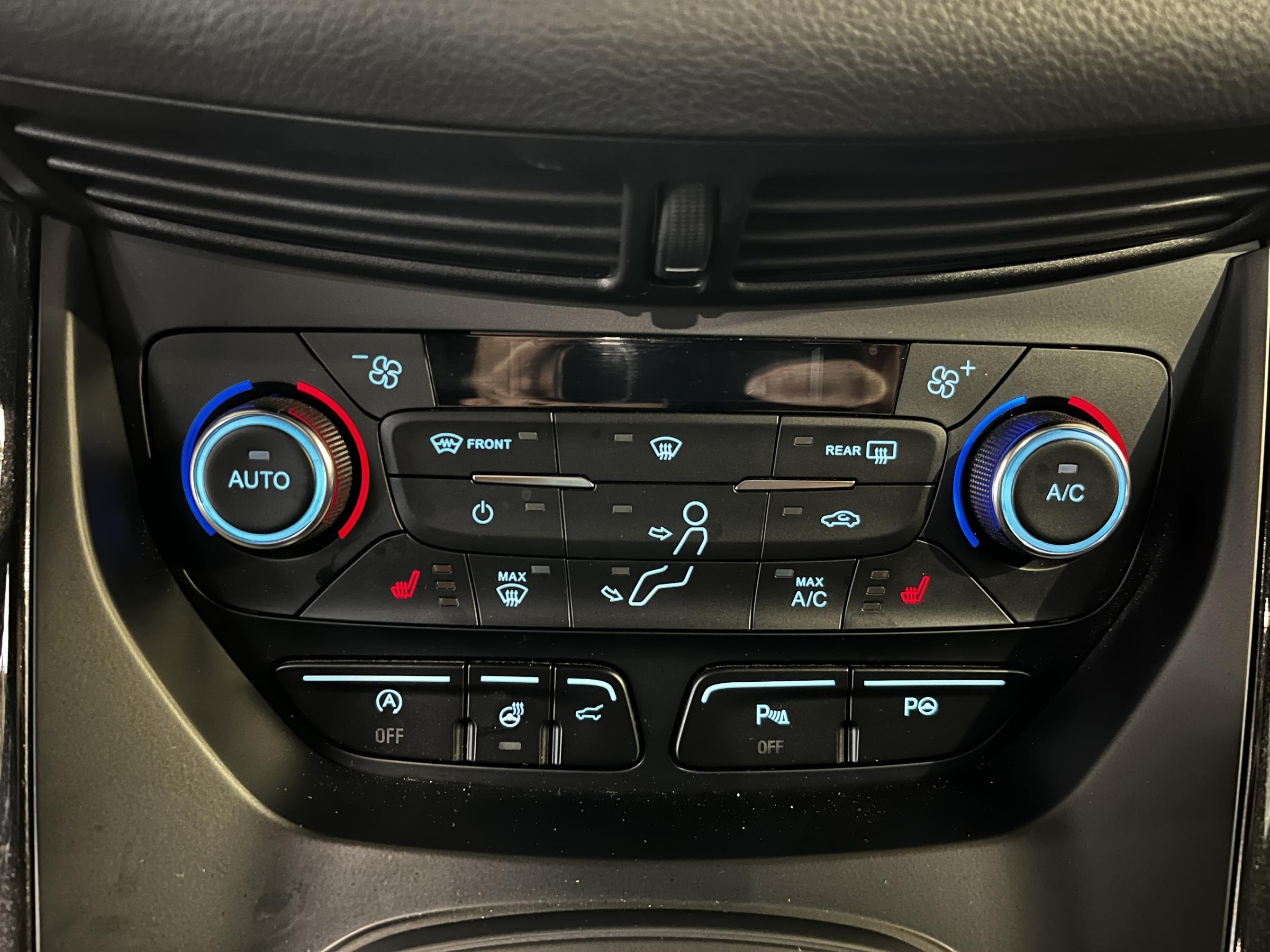 Ford Kuga, 2018 - pohled č. 14