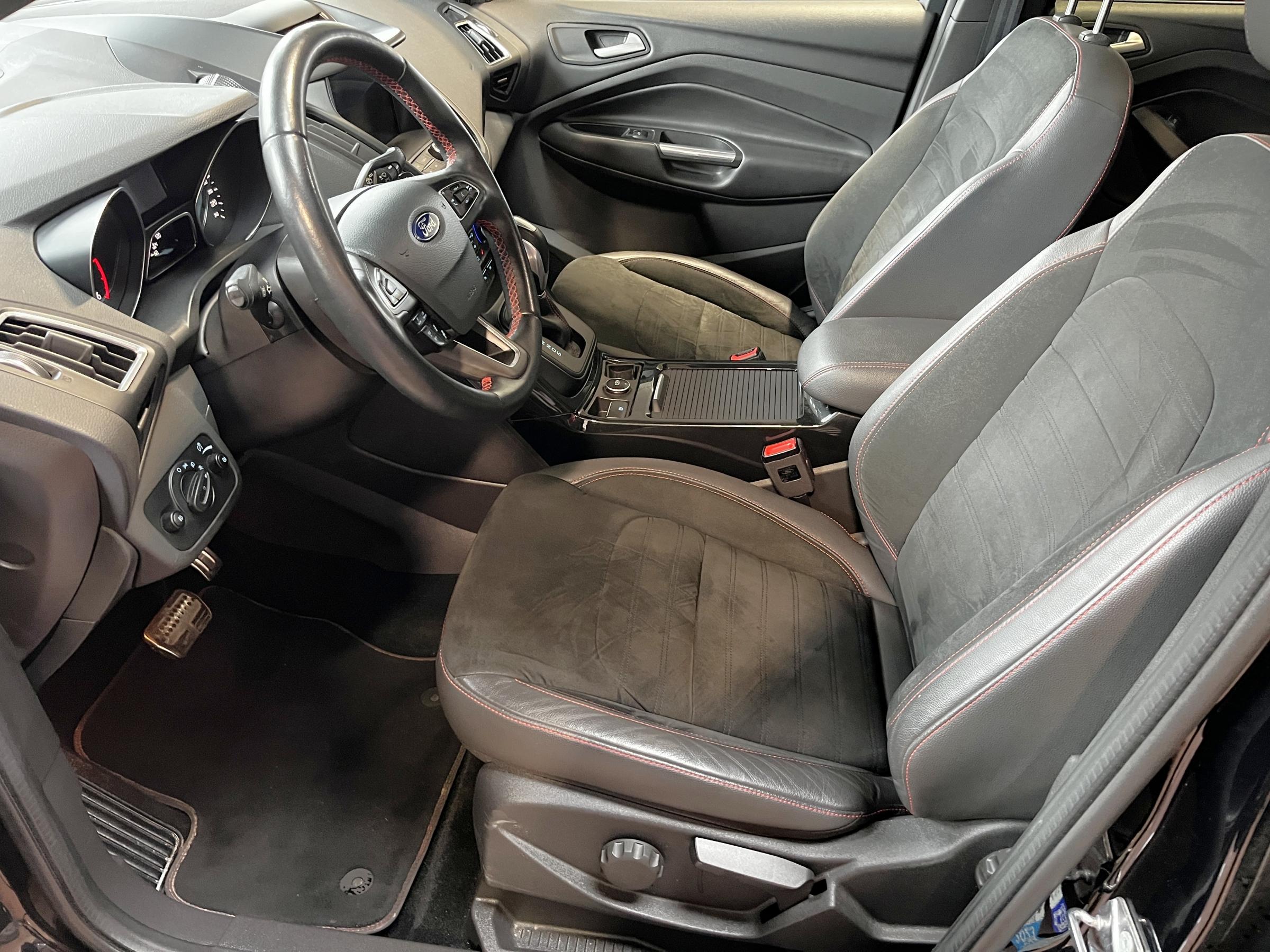 Ford Kuga, 2018 - pohled č. 9