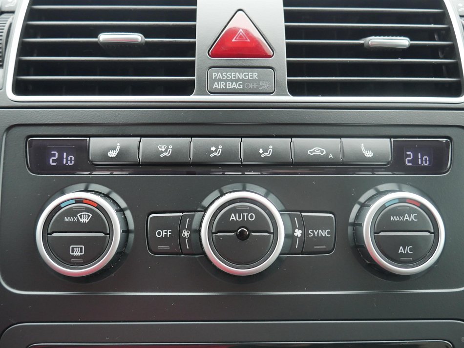 Volkswagen Touran 1.4 TSi 