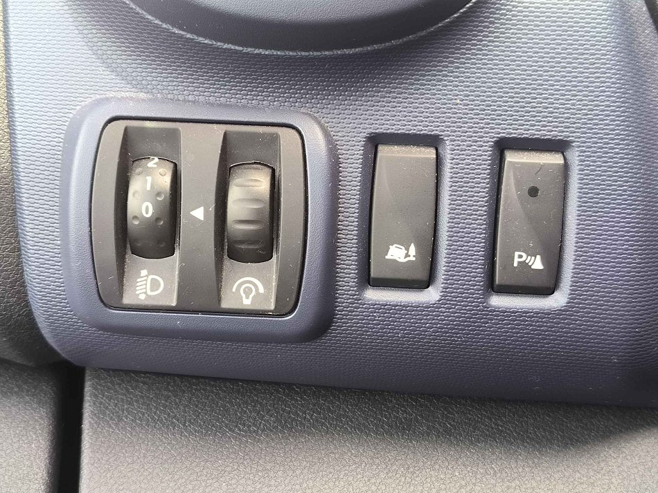 Opel Vivaro 1.6CDTi  6míst