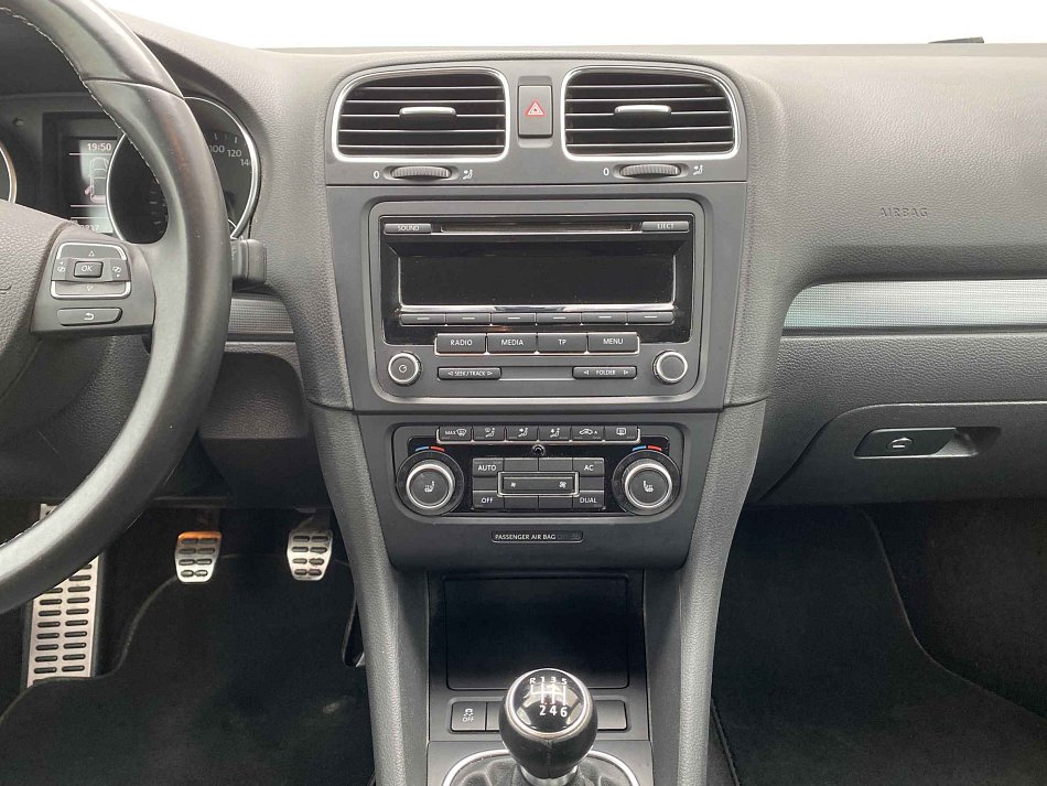 Volkswagen Golf 2.0 TDi Style