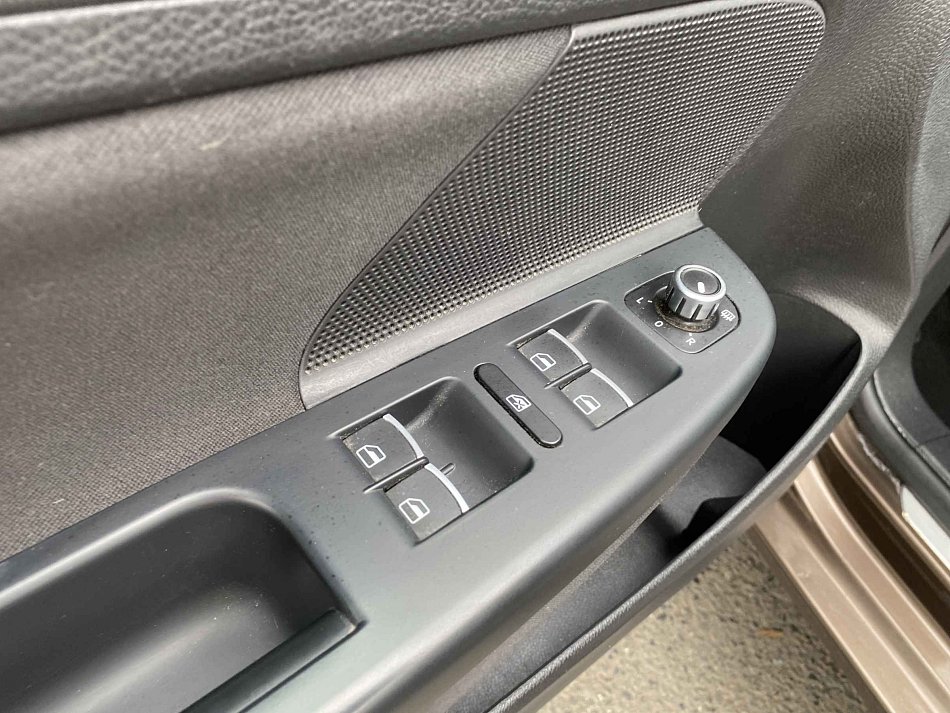 Volkswagen Golf 2.0 TDi Style