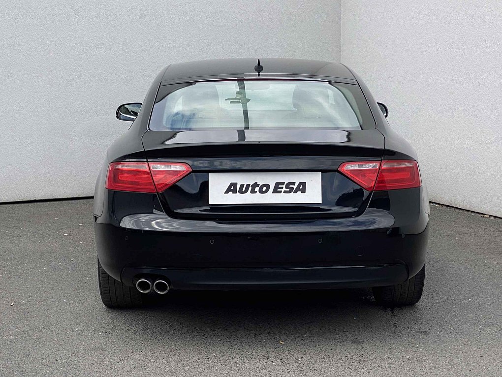 Audi A5 2.0 TDi  quattro