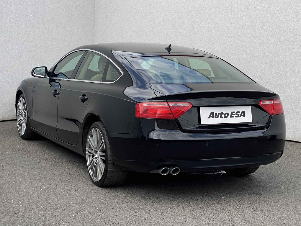 Audi A5 2.0 TDi  quattro
