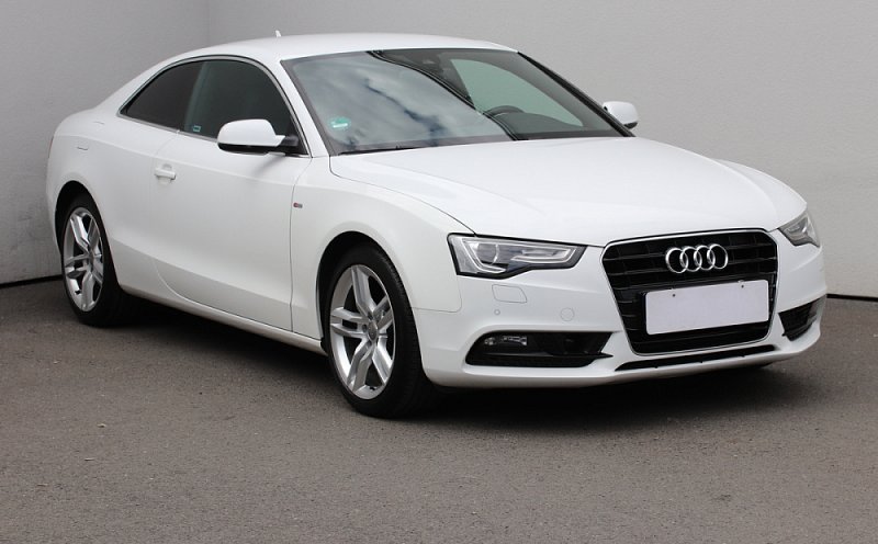 Audi A5 2.0 TDi  quattro s-tronic