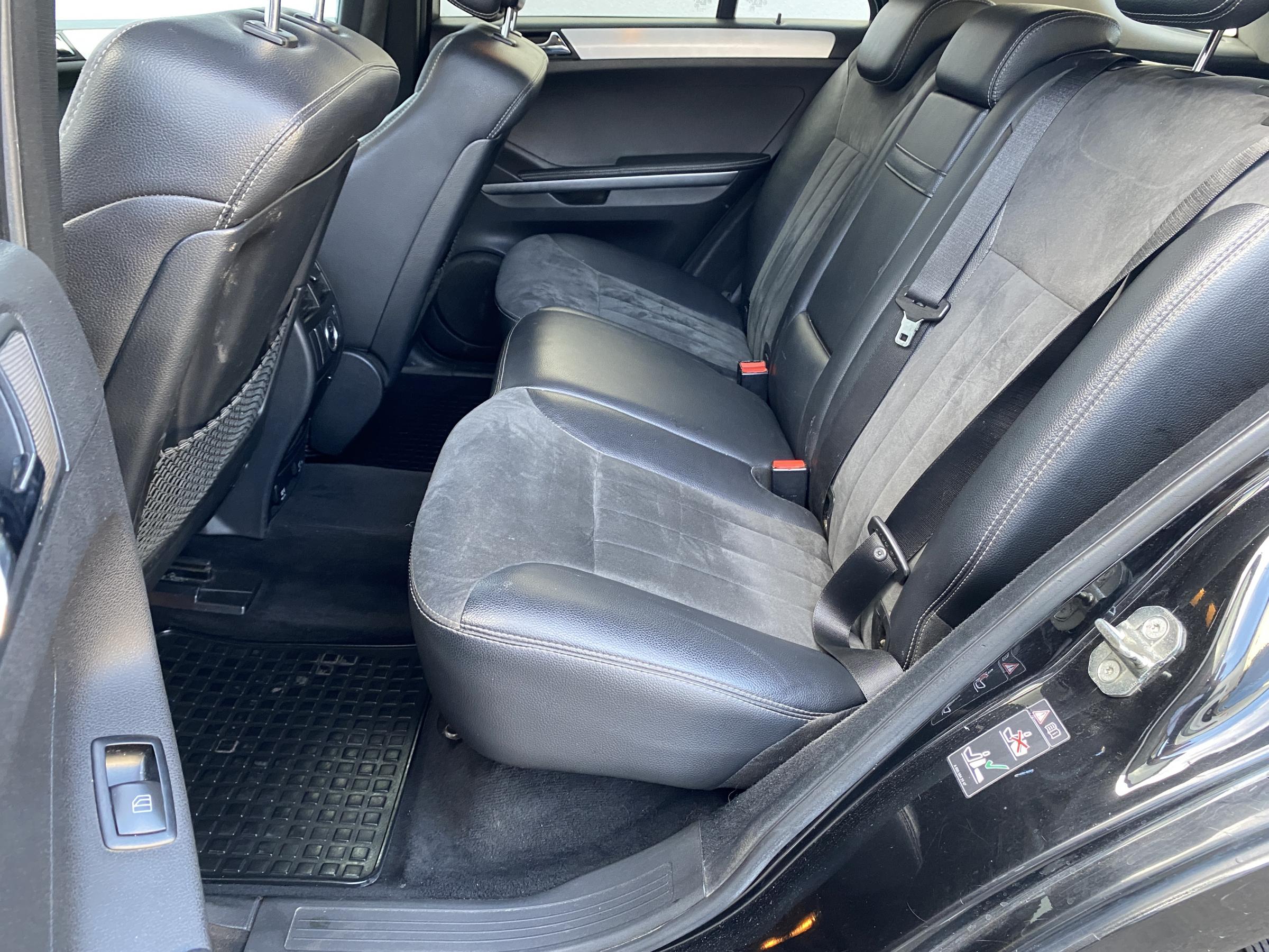 Mercedes-Benz Třída M, 2006 - pohled č. 11