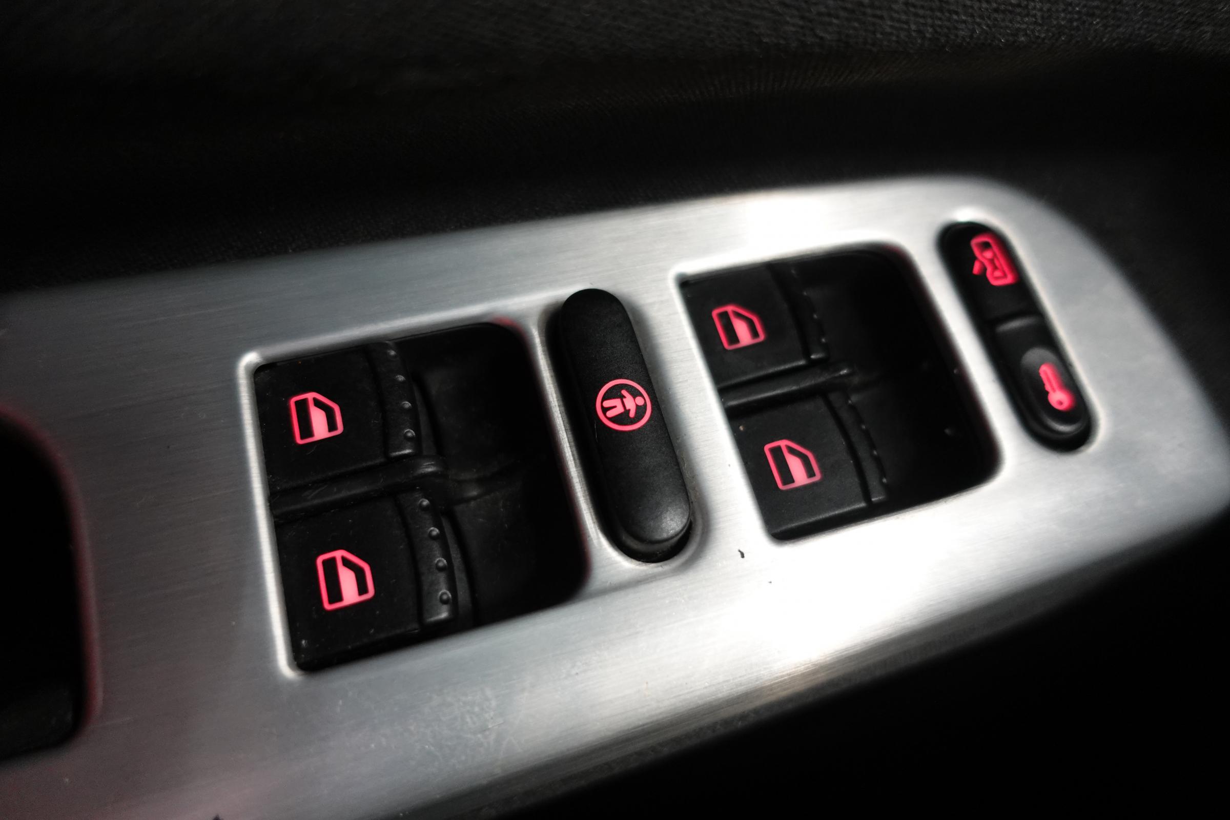 Volkswagen Bora, 2001 - pohled č. 14