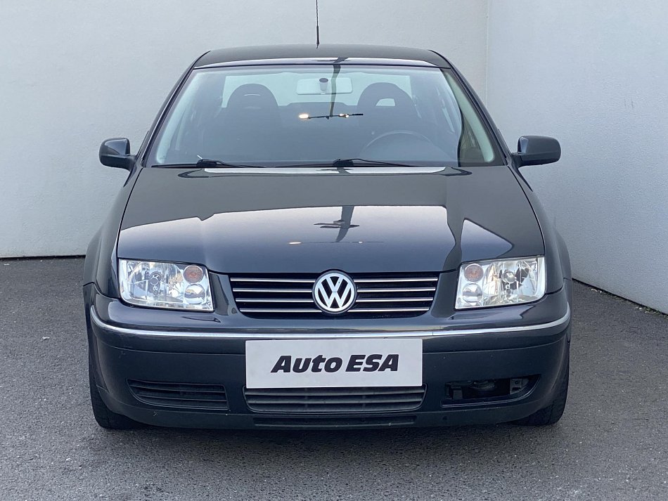 Volkswagen Bora 1.6i 
