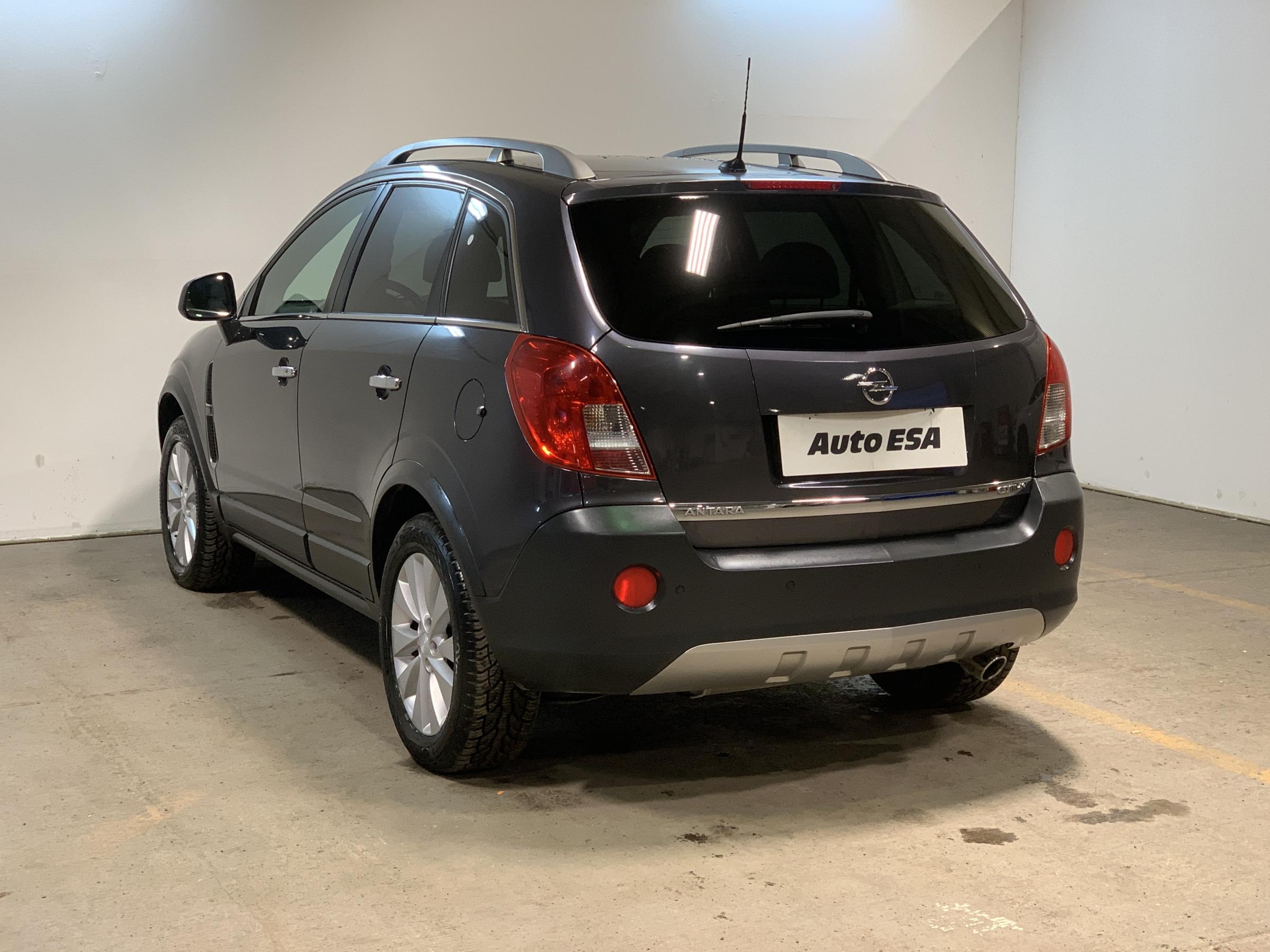 Opel Antara, 2015 - pohled č. 4