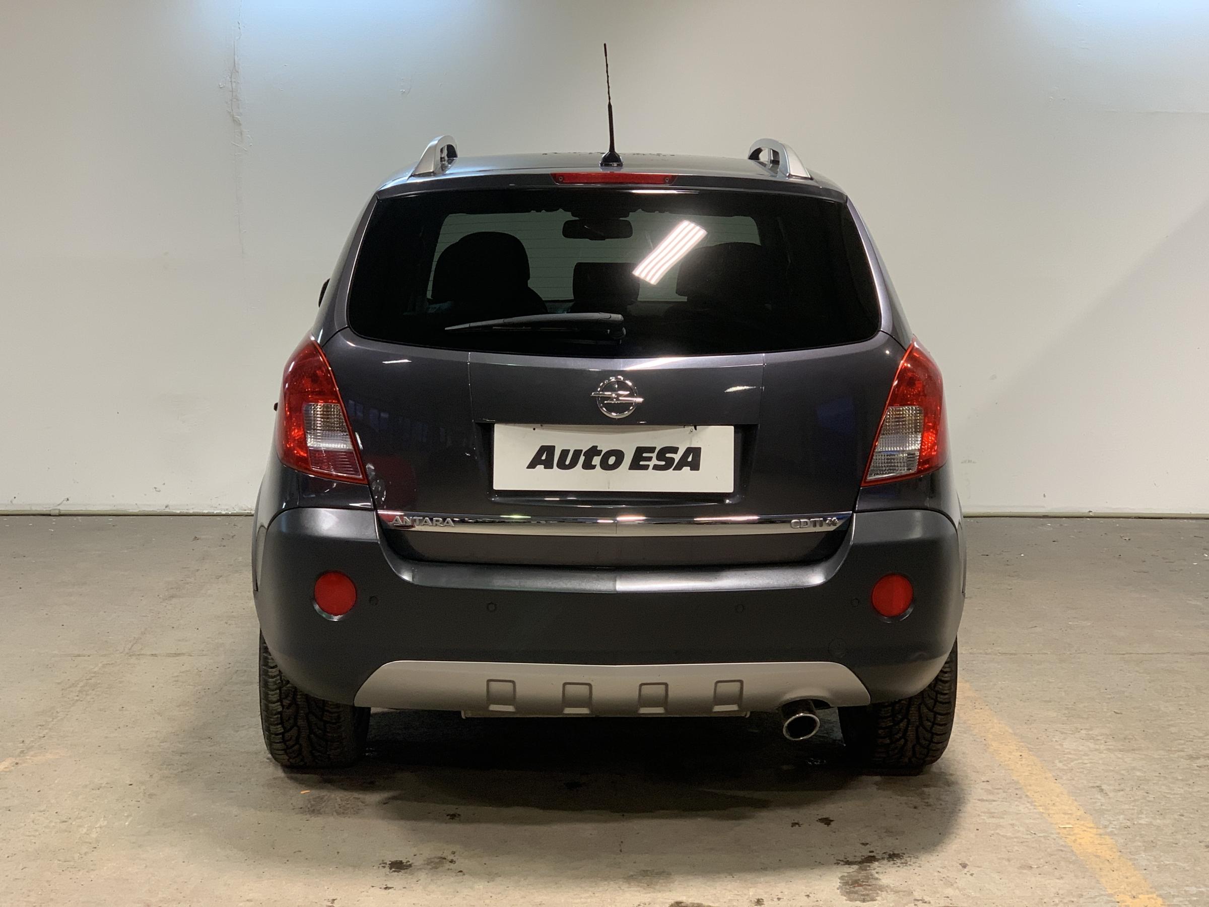 Opel Antara, 2015 - pohled č. 5