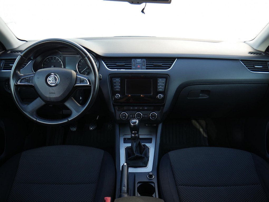 Škoda Octavia III 1.6 TDi  Business plus