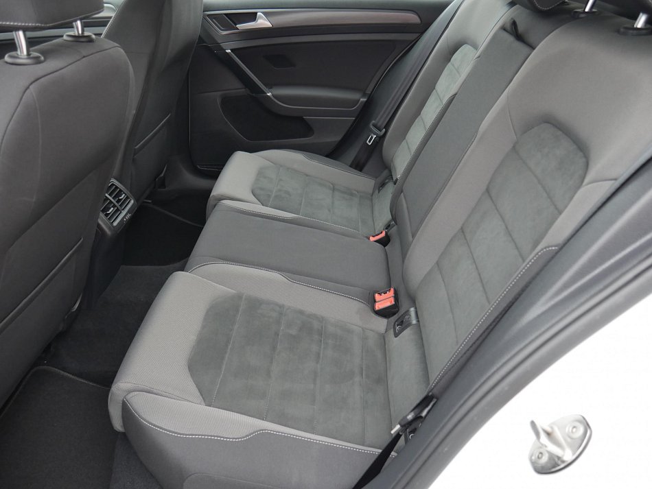 Volkswagen Golf 1.0 TSi Marathon
