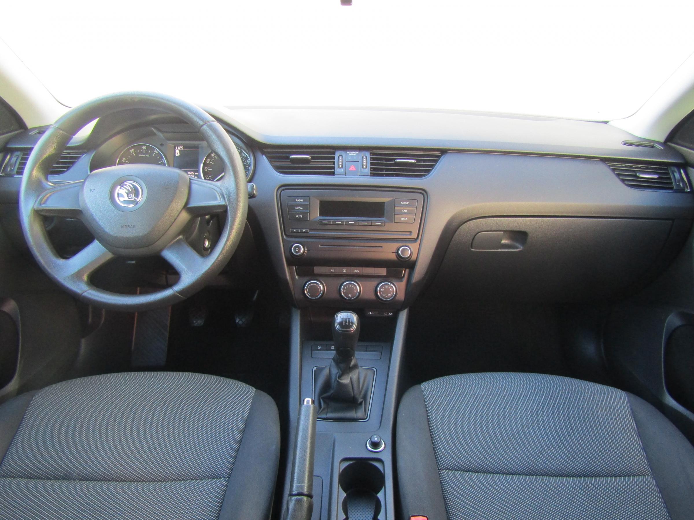 Škoda Octavia III, 2014 - pohled č. 16