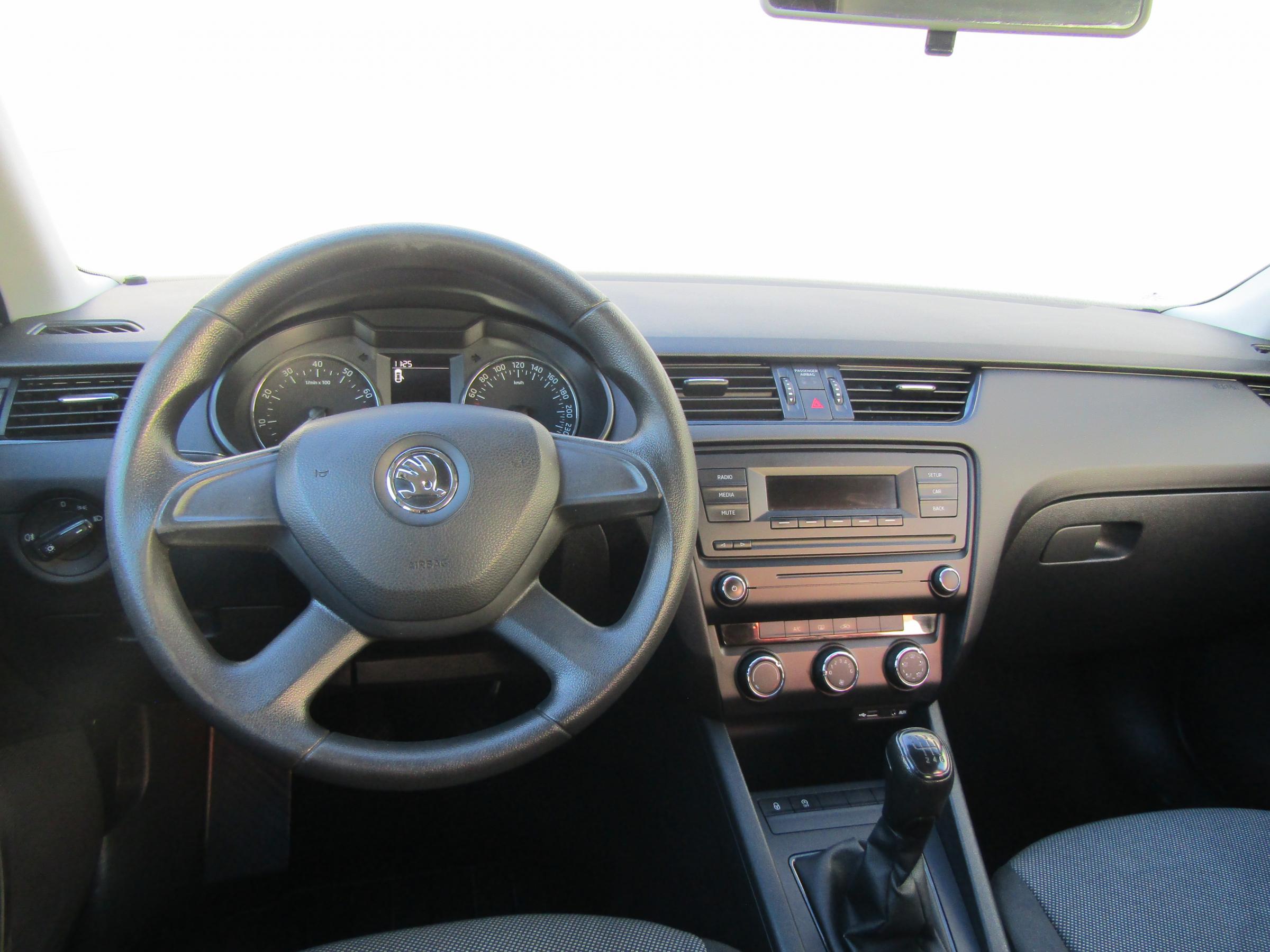 Škoda Octavia III, 2014 - pohled č. 17