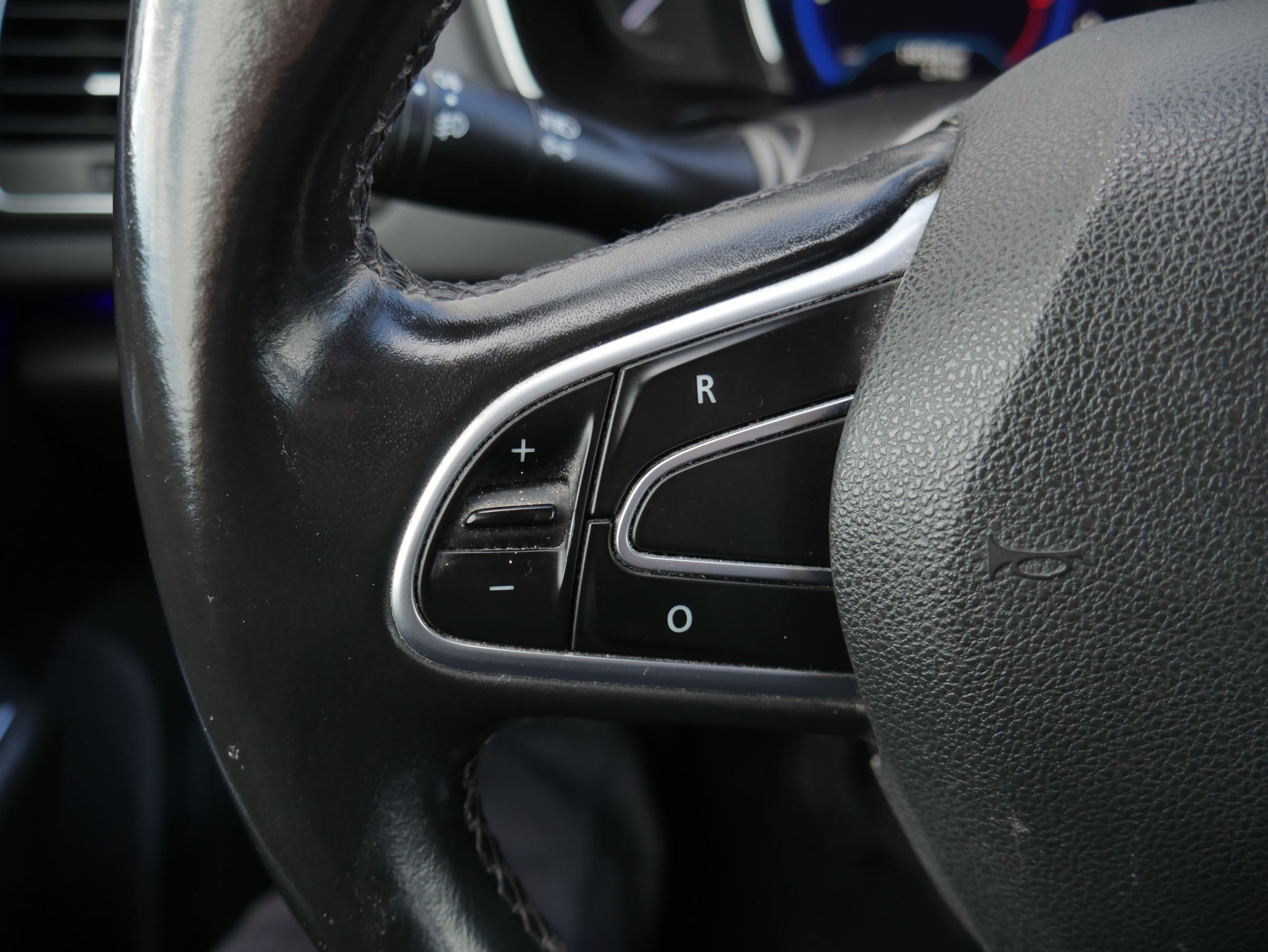 Renault Talisman, 2018 - pohled č. 12