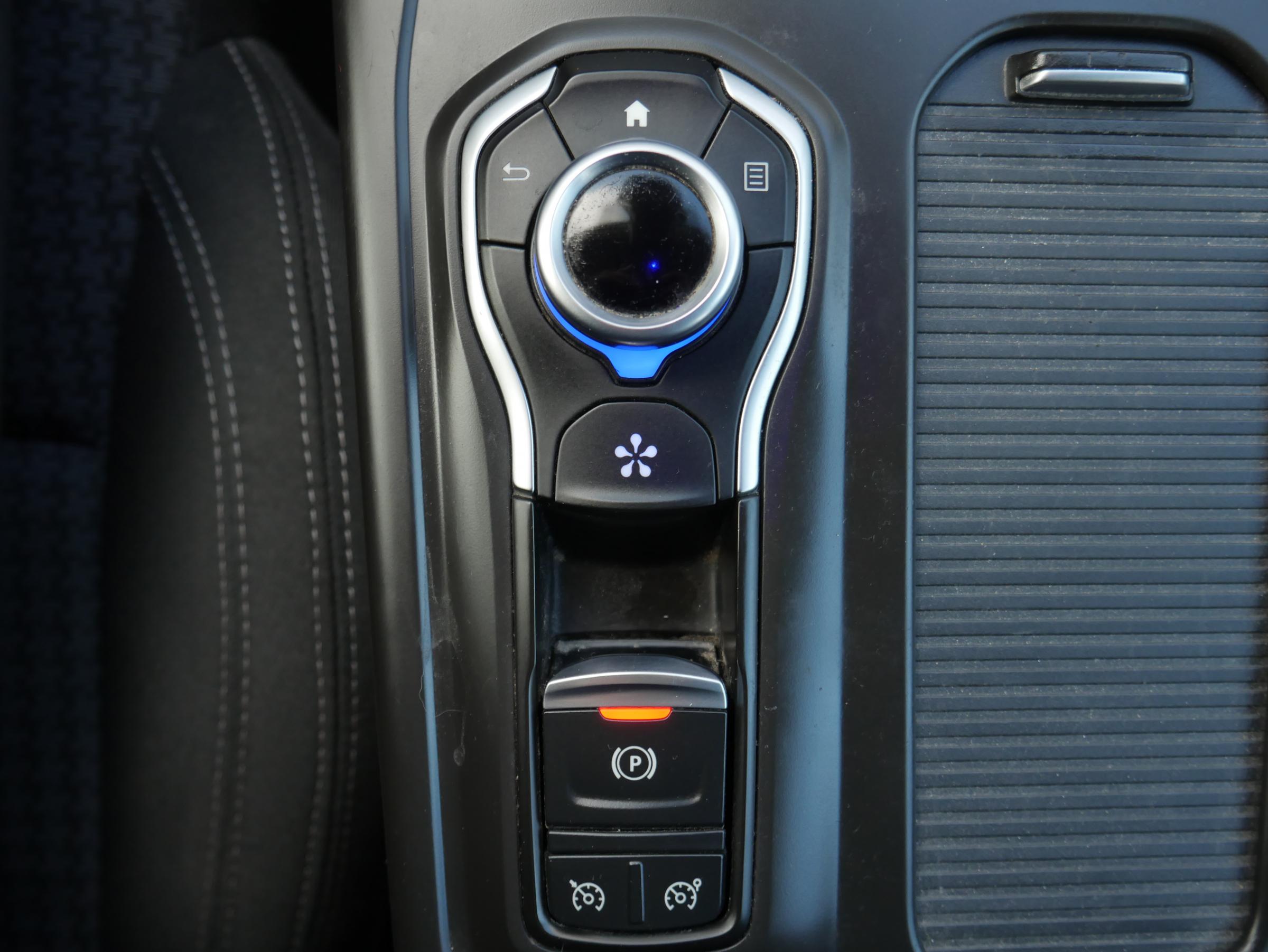 Renault Talisman, 2018 - pohled č. 16