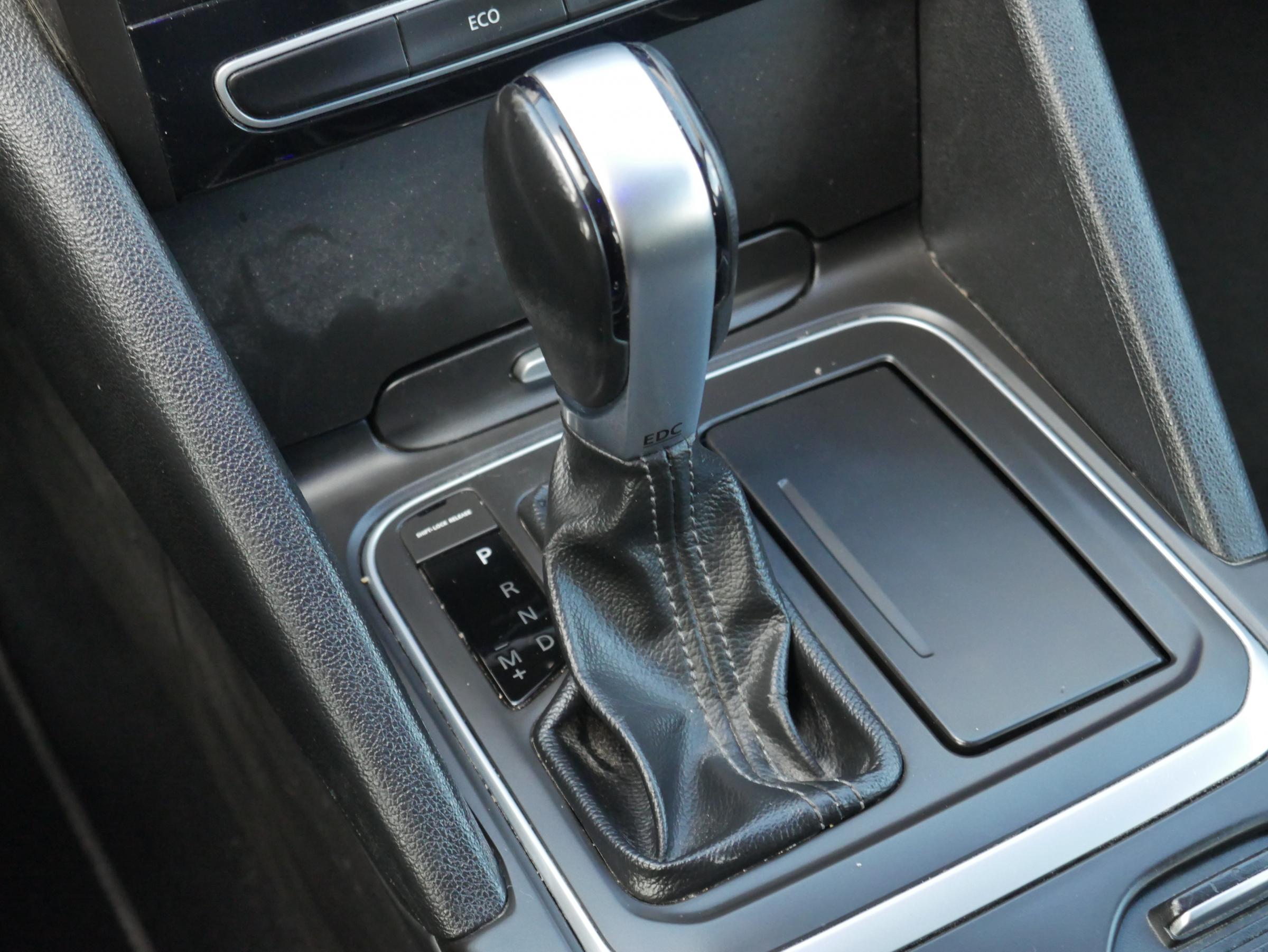 Renault Talisman, 2018 - pohled č. 17